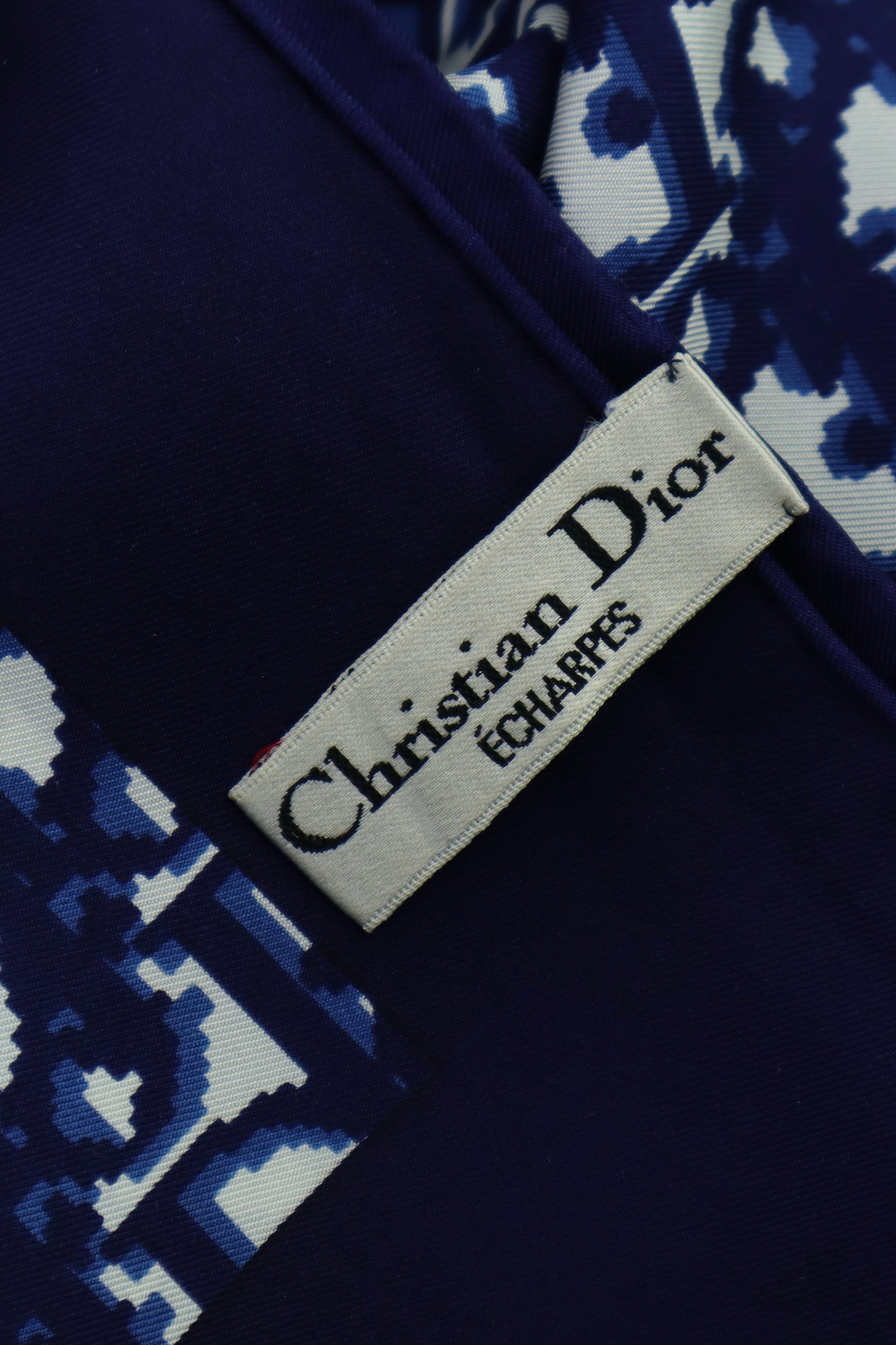 Christian Dior- jedwabna apaszka w monogram Dior