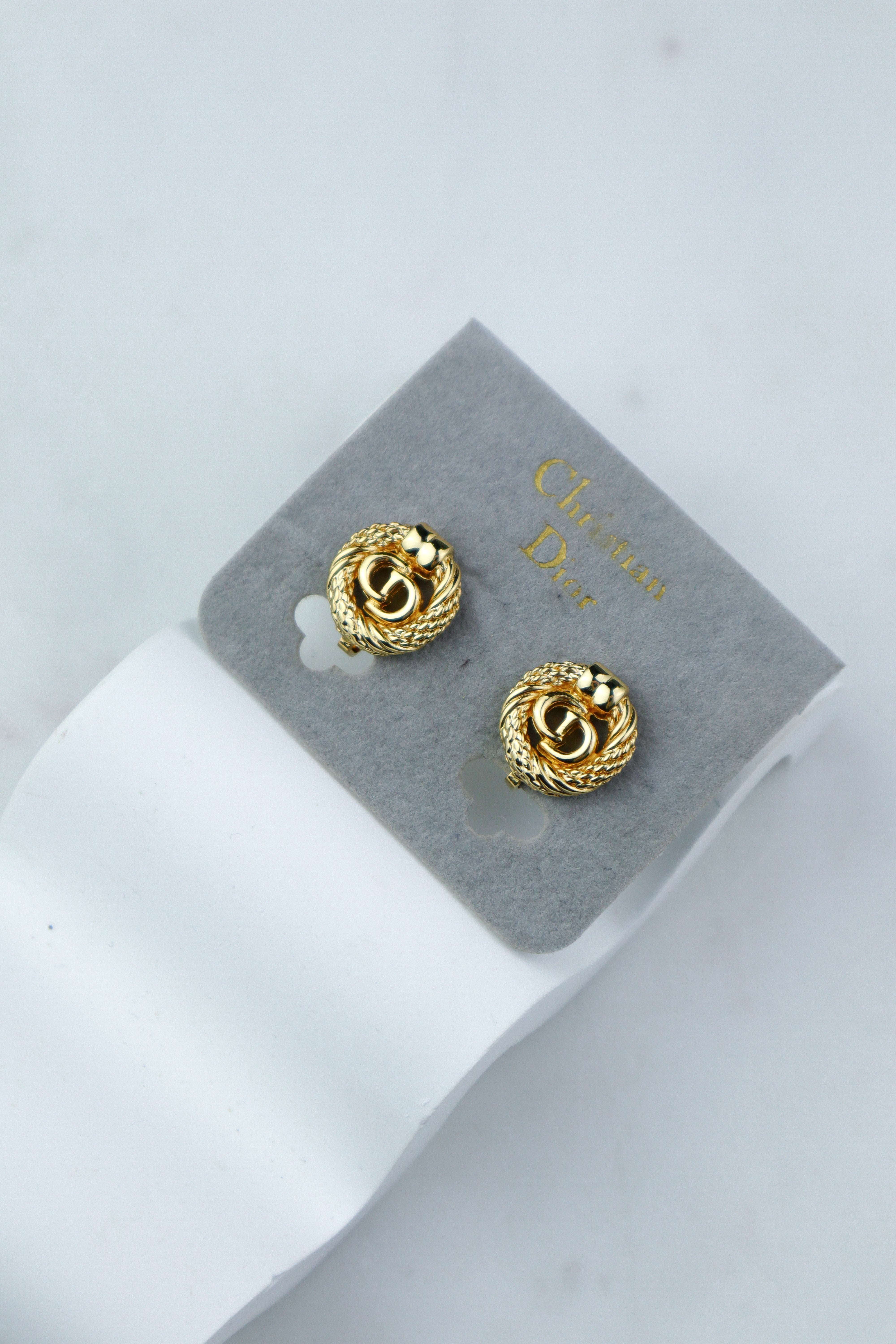 Christian Dior - klipsy vintage w logowanie