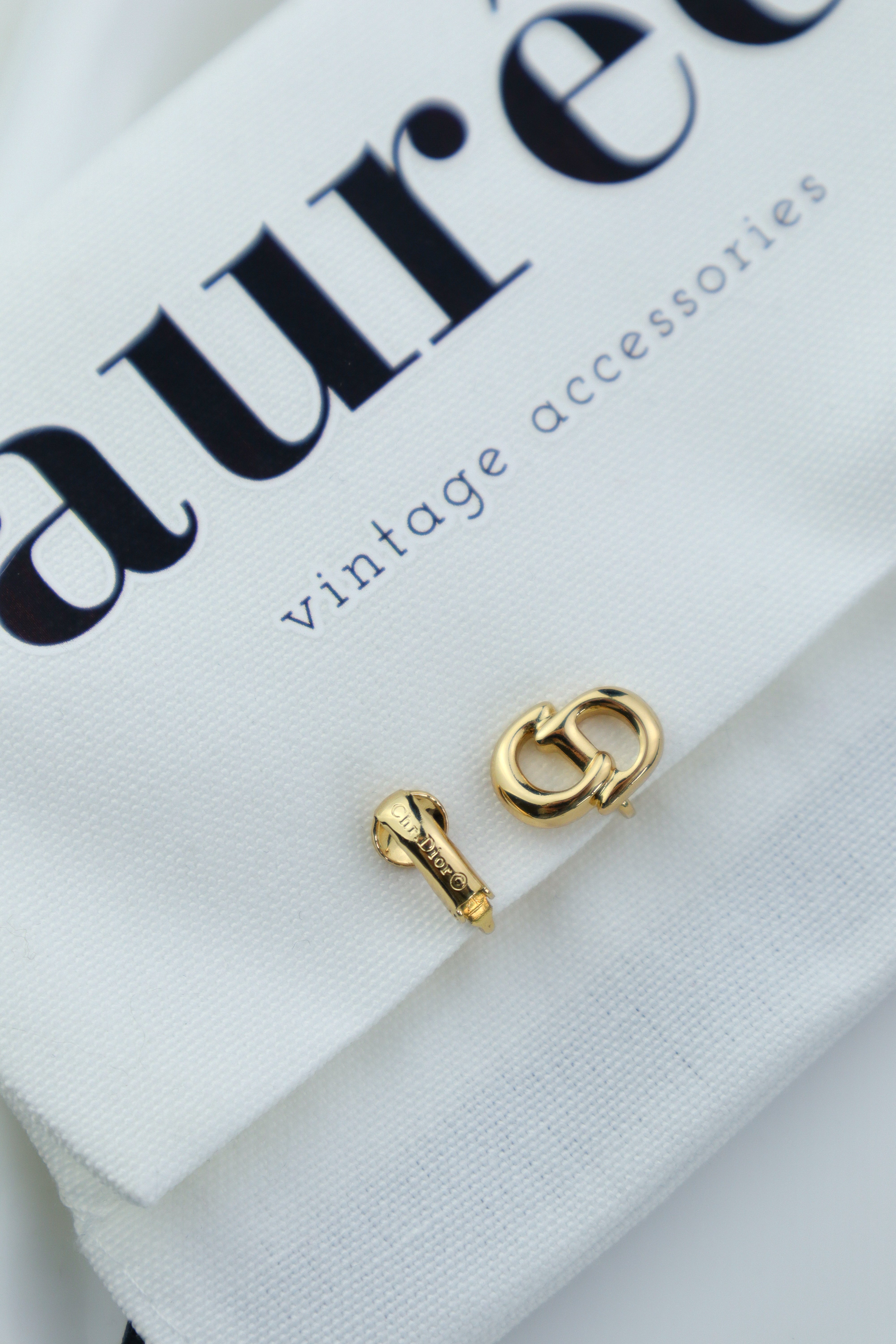 Christian Dior - klipsy vintage monogram CD