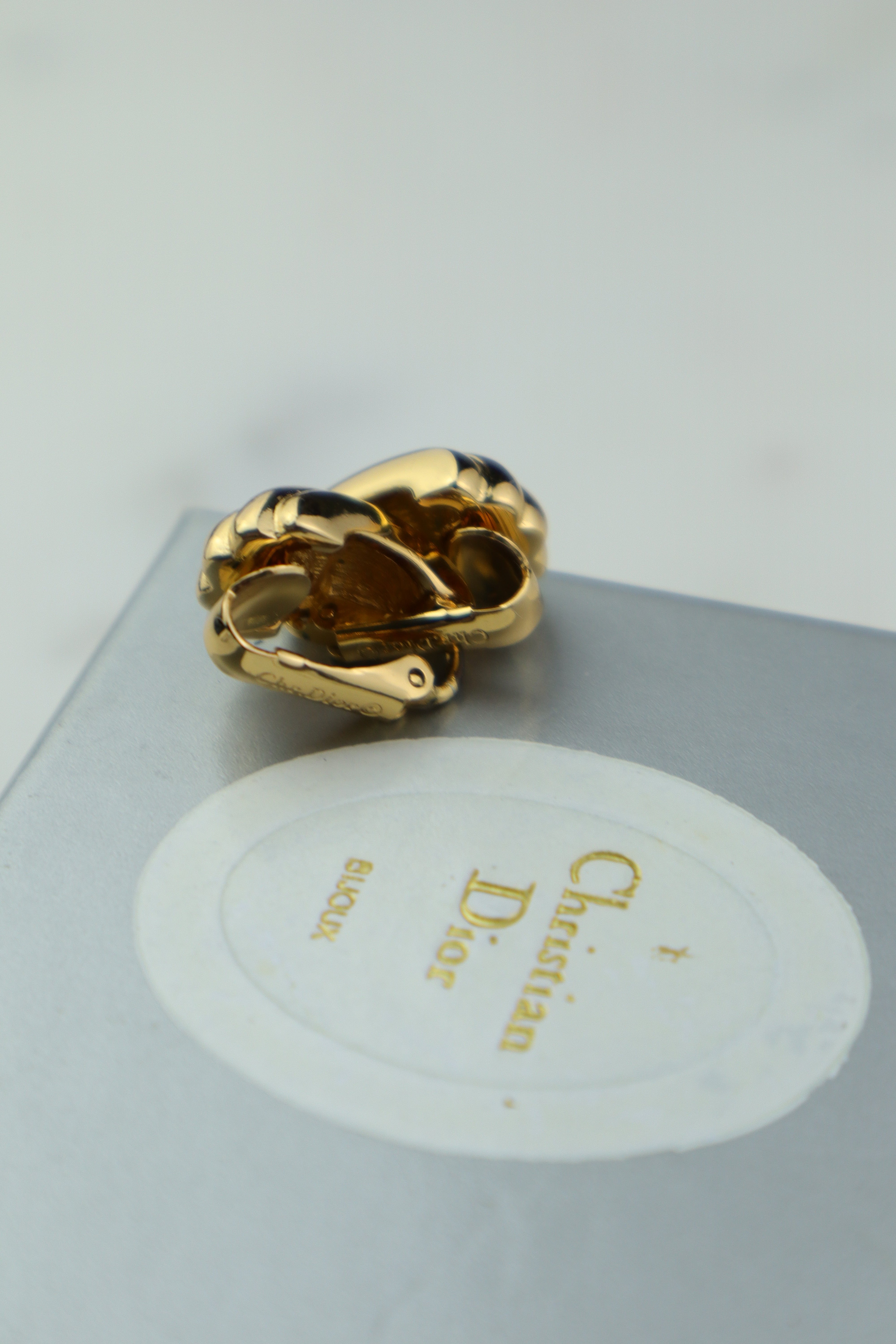 Christian Dior - vintage klipsy muszelki