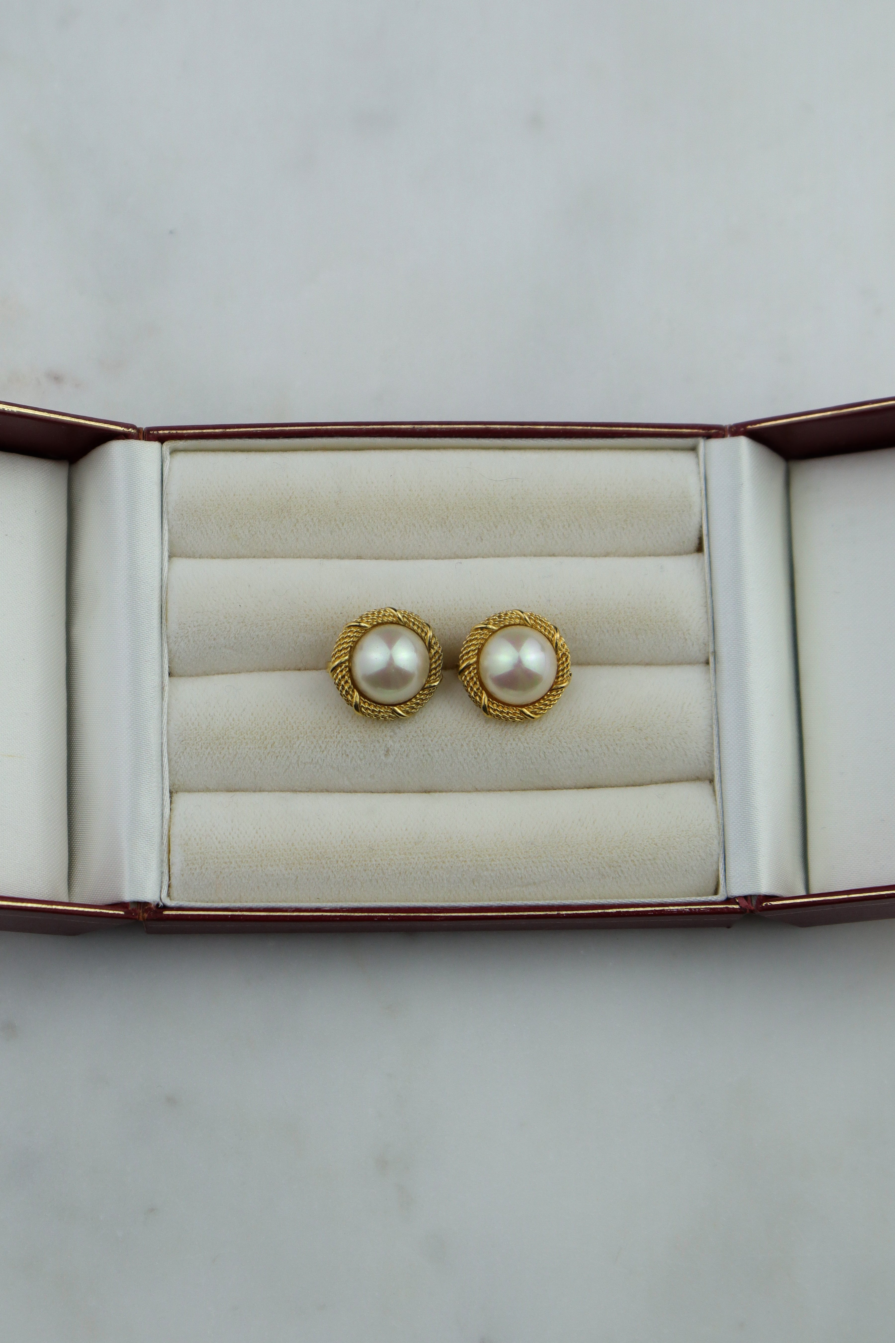 Christian Dior - pozłacane klipsy vintage z perełką