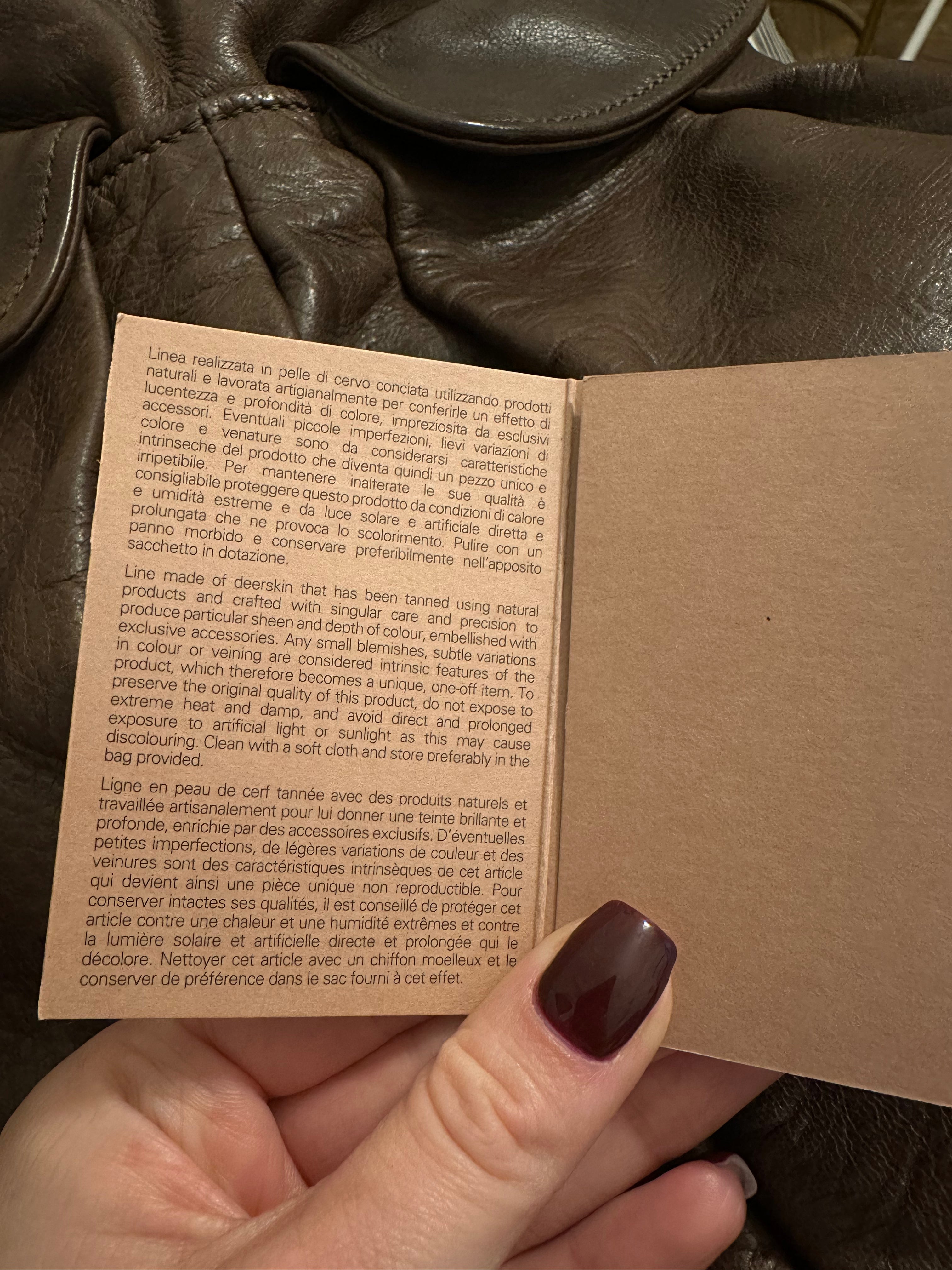 Miu Miu - brązowa skórzana torebka typu hobo