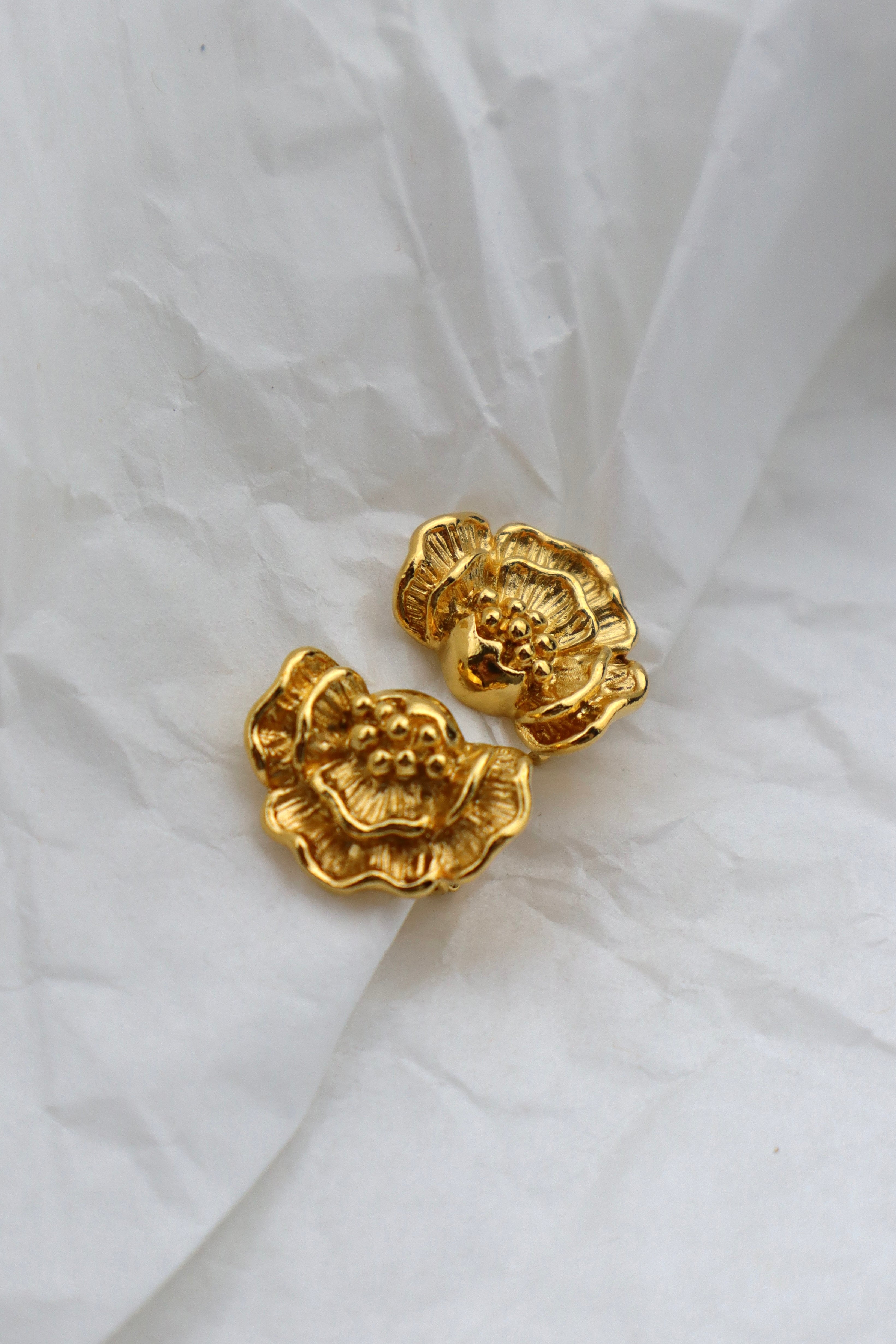 Lanvin - pozłacane delikatne kwiatki