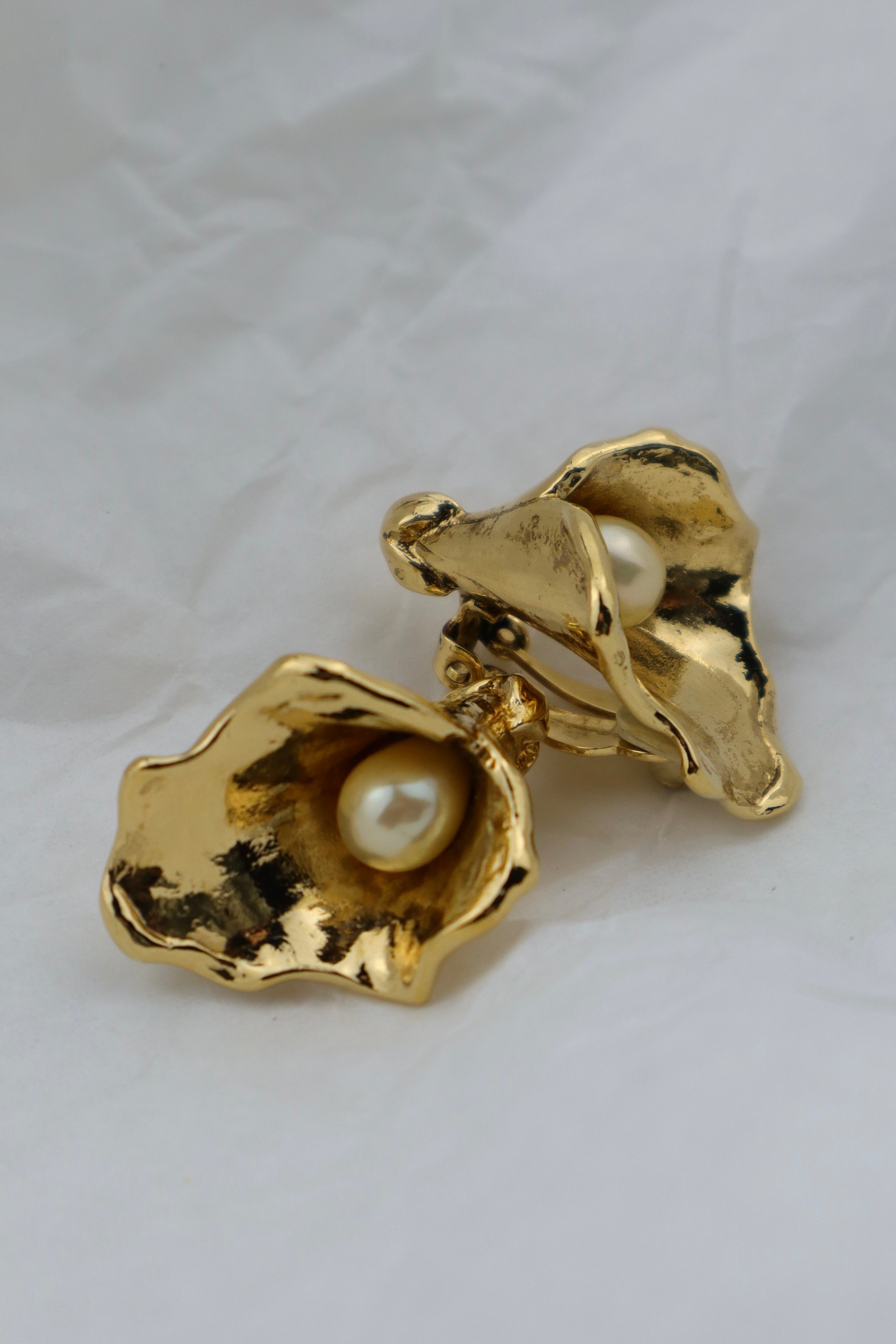 Yves Saint Laurent - 24k pozłacane klipsy