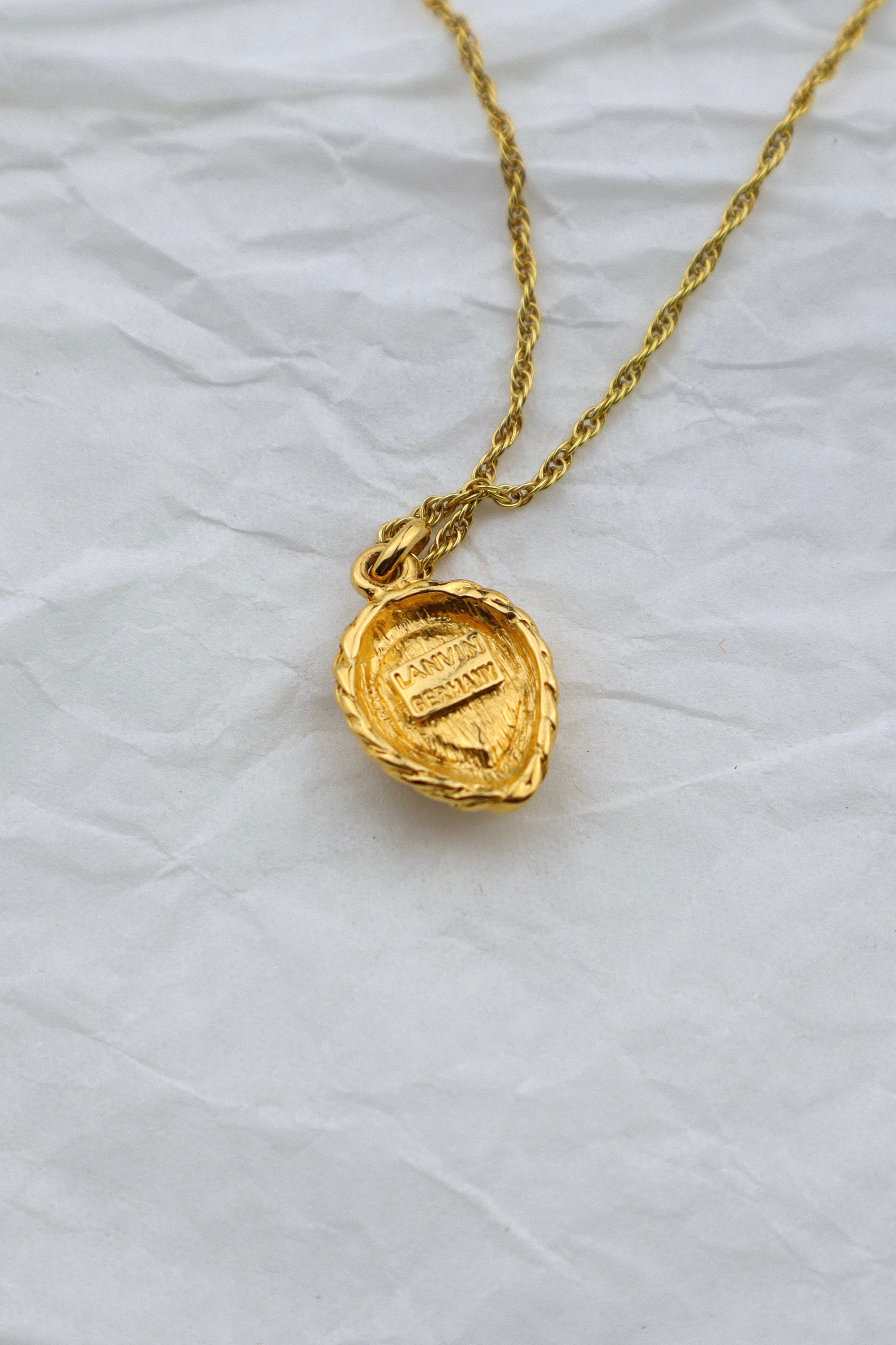 Lanvin - pozłacany naszyjnik zielona łezka