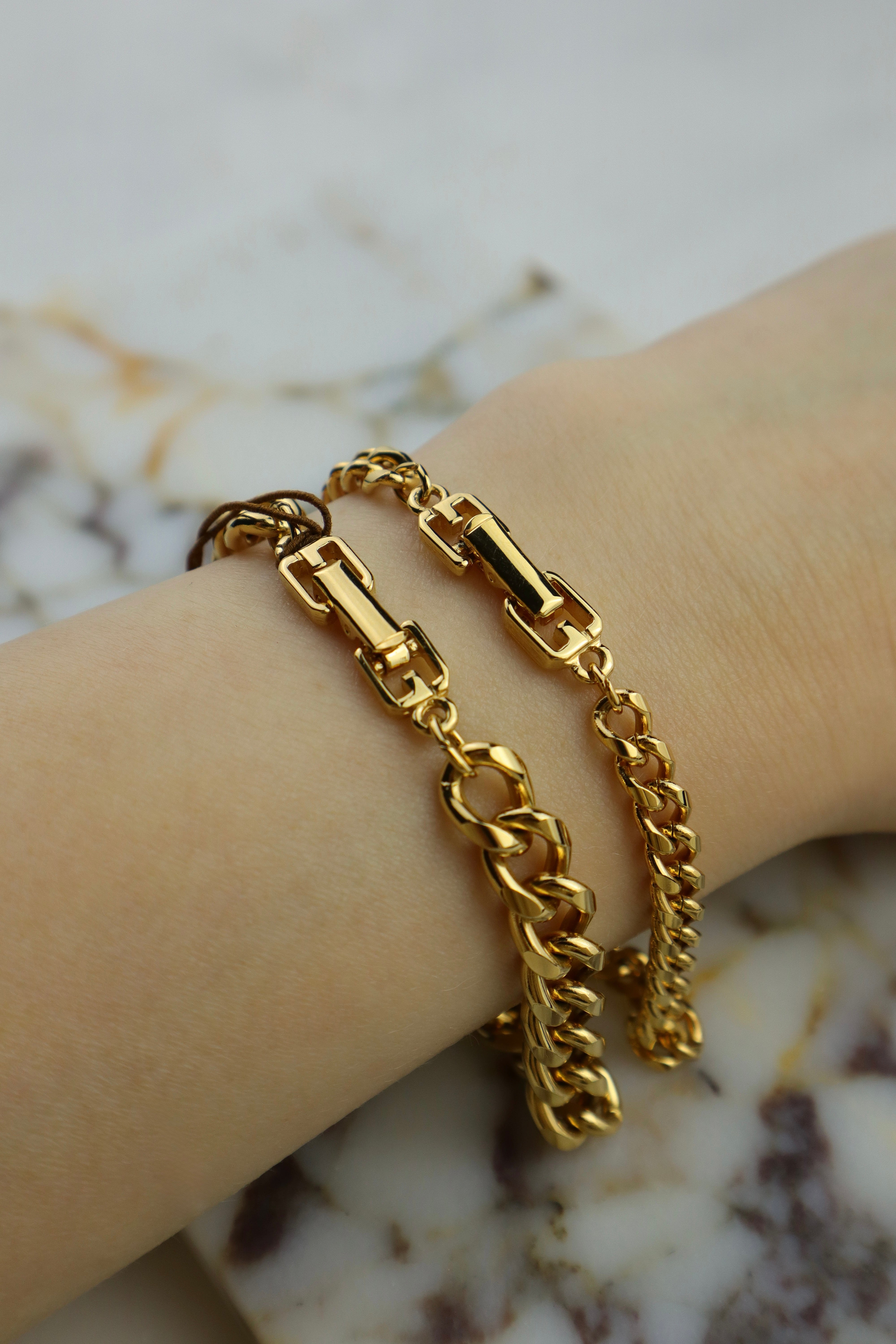 Givenchy - dwie bransoletki vintage