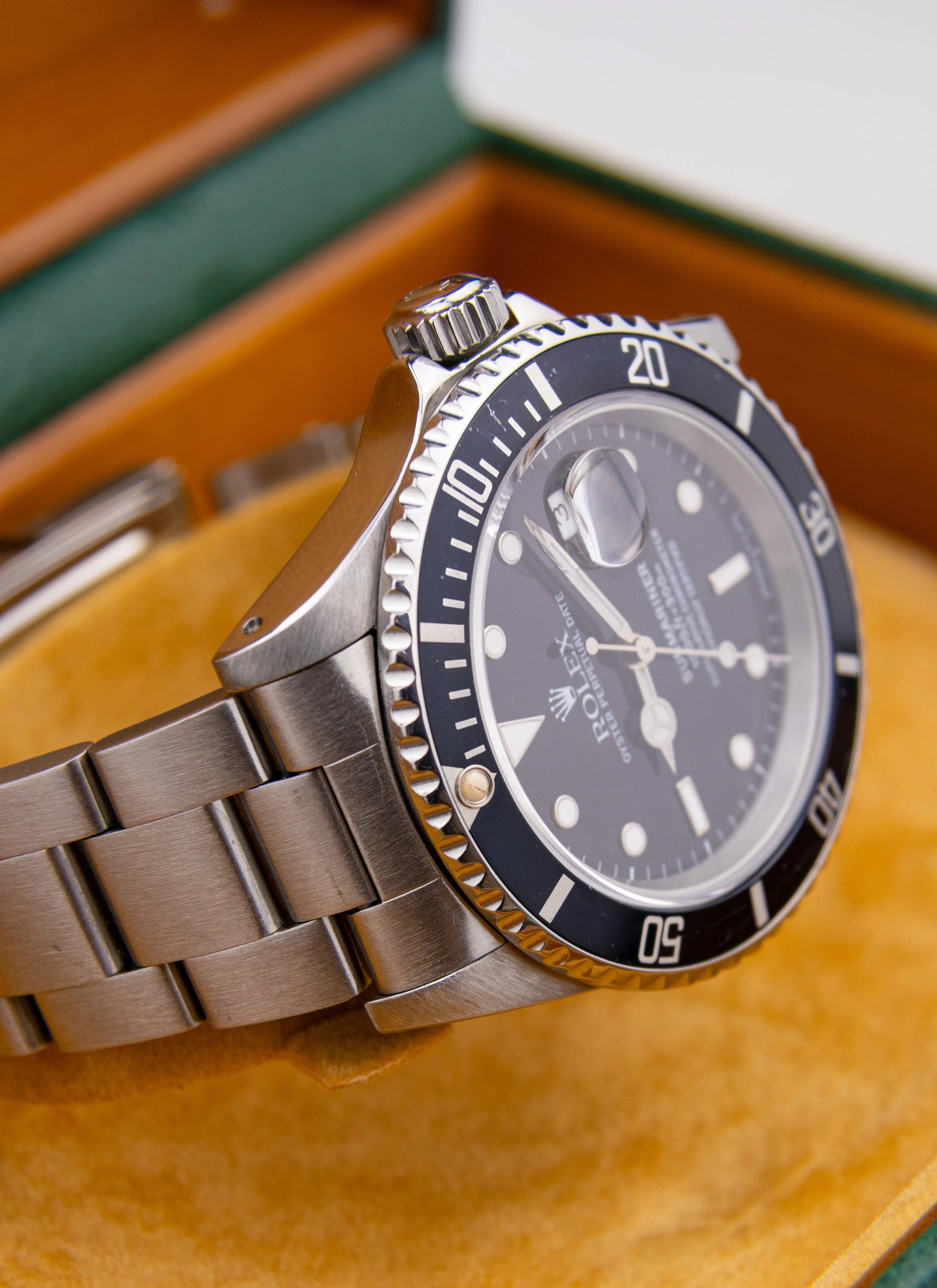 1993 Rolex Submariner 16610