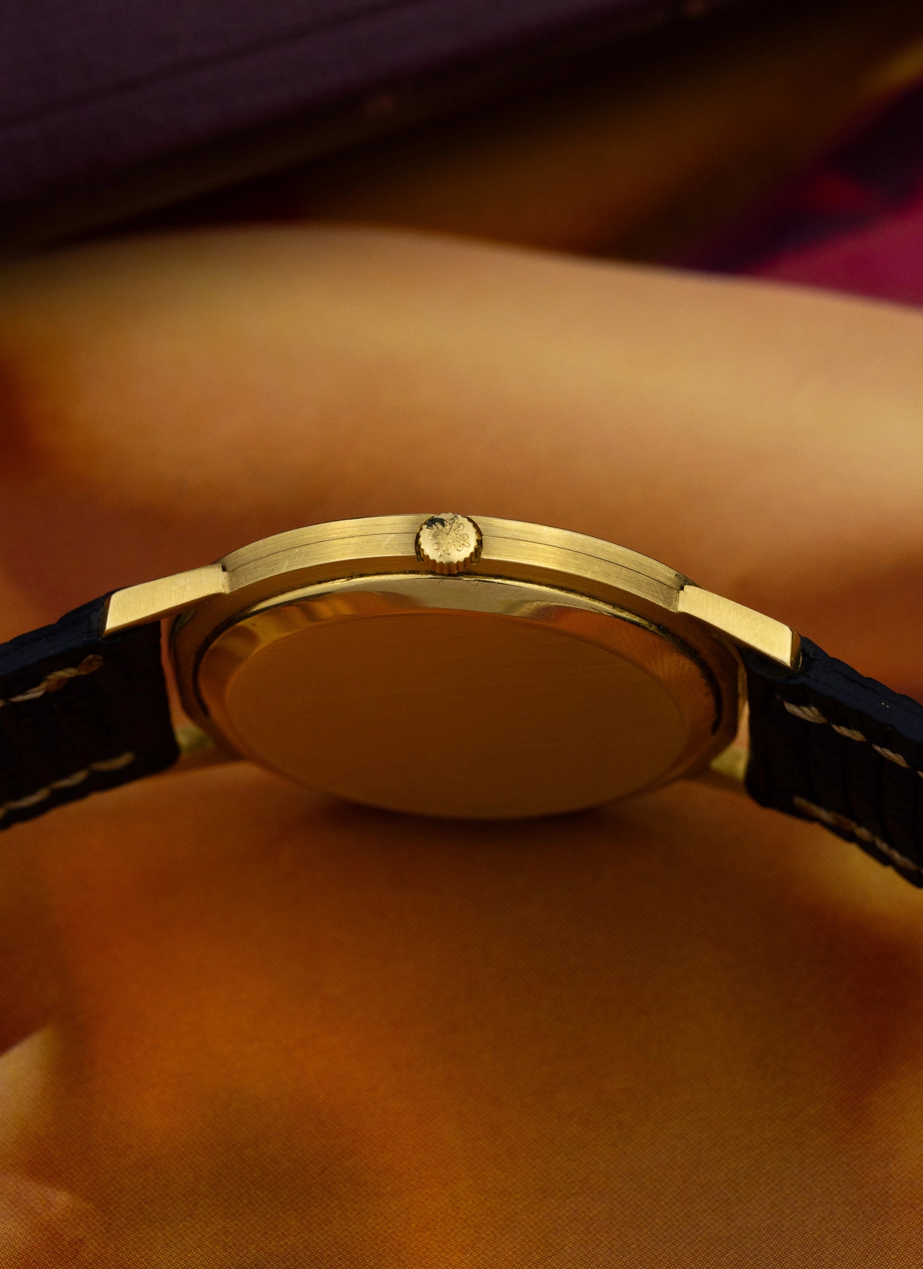 1970s 18K Patek Philippe Calatrava 3590 Clous de Paris Sigma Roman Dial