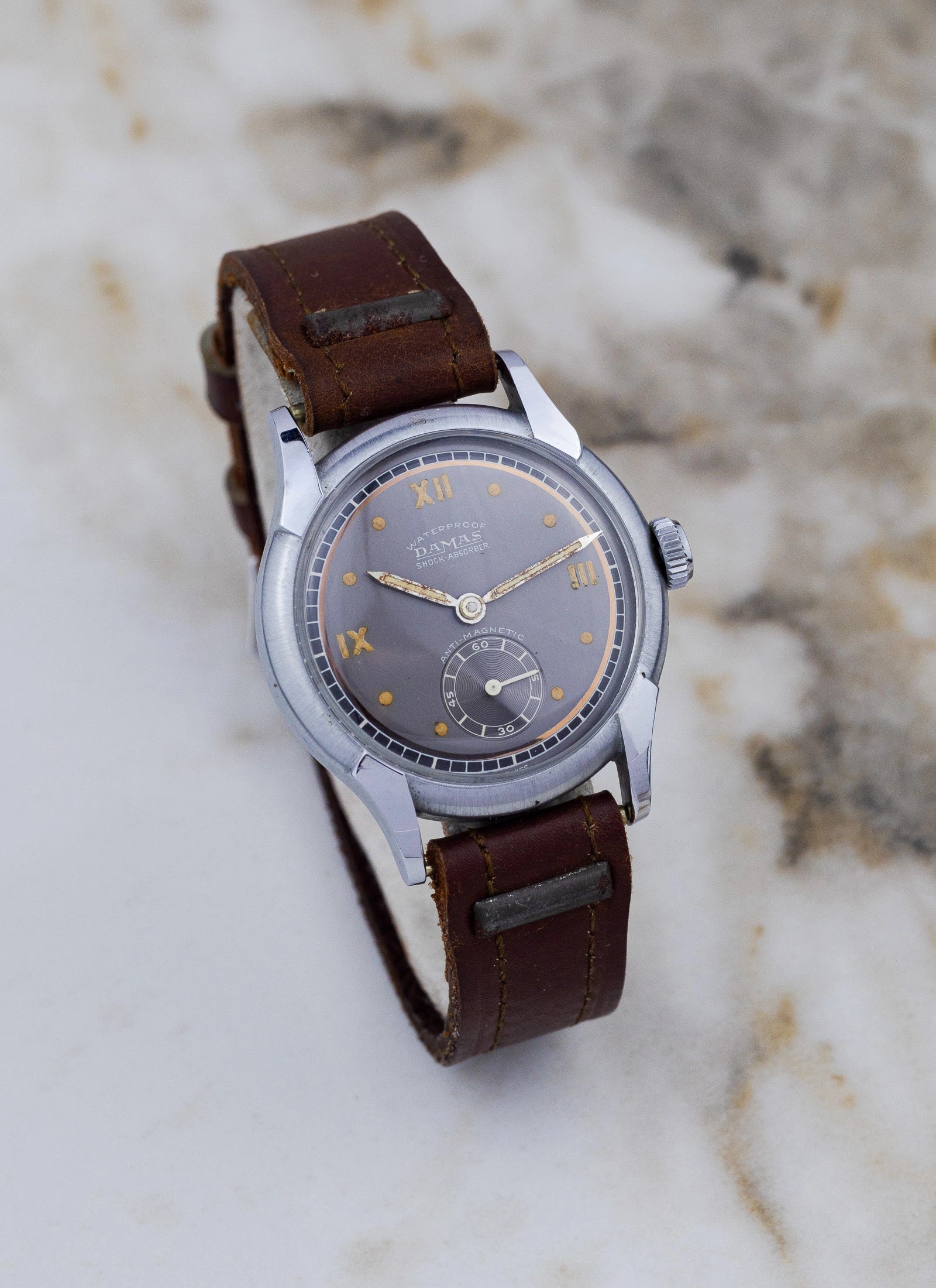 1940s New Old Stock Damas Waterproof
