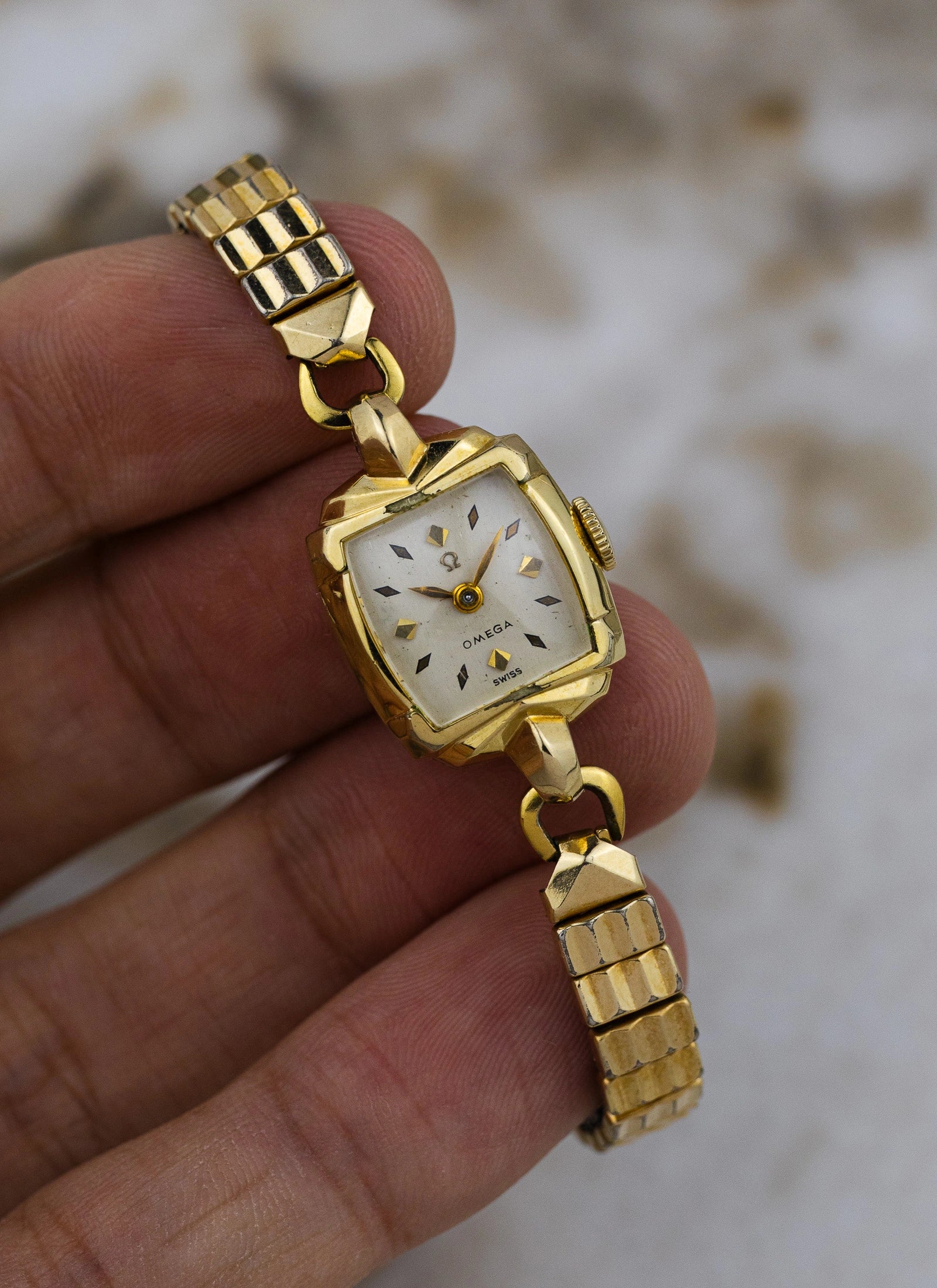 1950 Lady Omega 14K Gold Filled 526.516