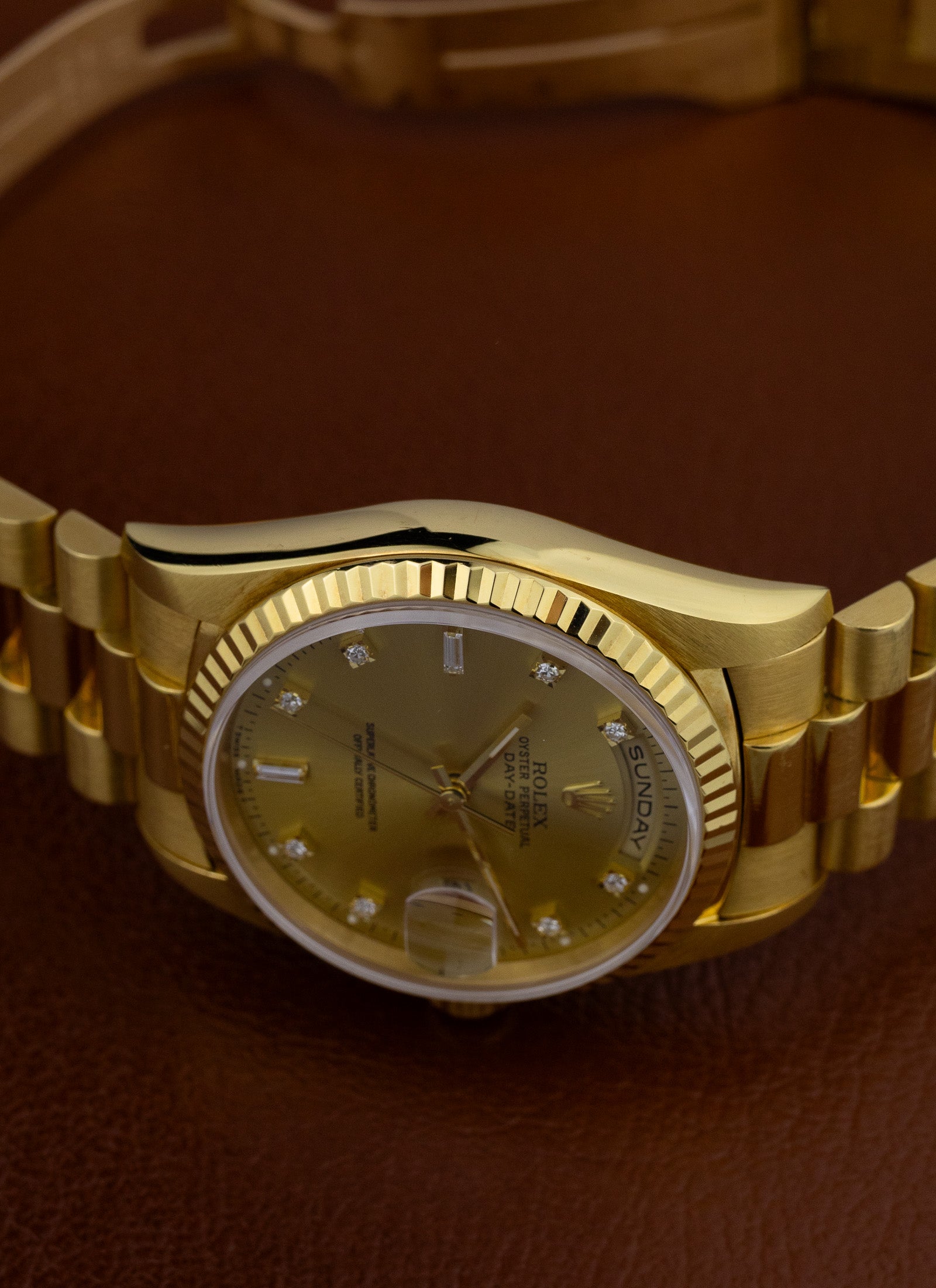 1995 18K Rolex Day-Date President Champagne Diamonds Dial 18238 RSC Service Card