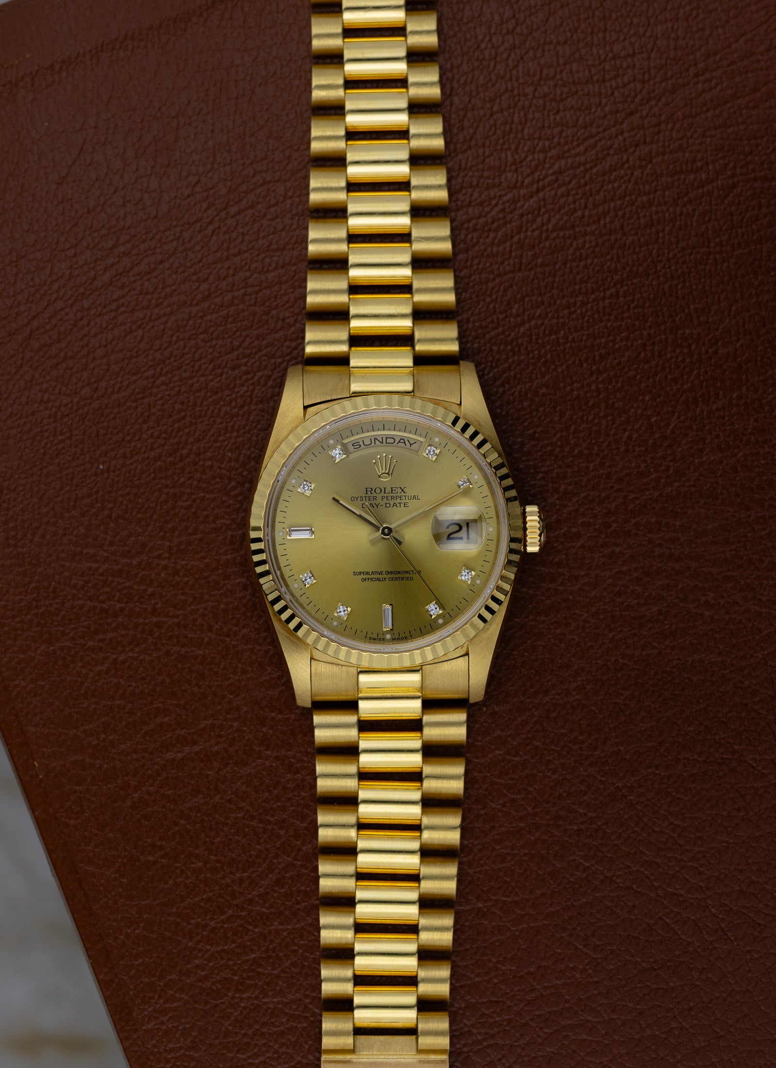 1995 18K Rolex Day-Date President Champagne Diamonds Dial 18238 RSC Service Card