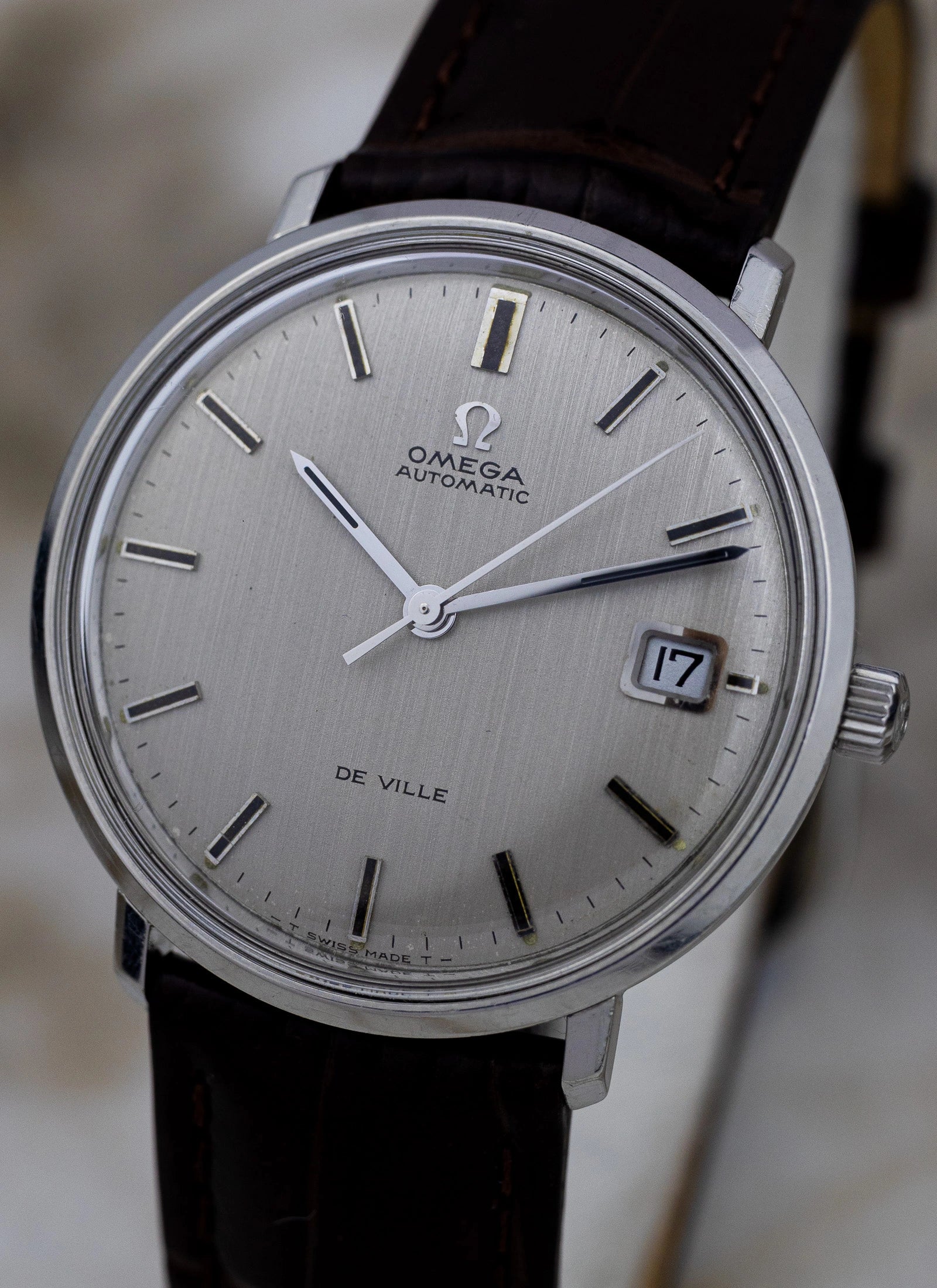 1960s Omega De Ville Automatic Date 166.033 cal. 565 Serviced