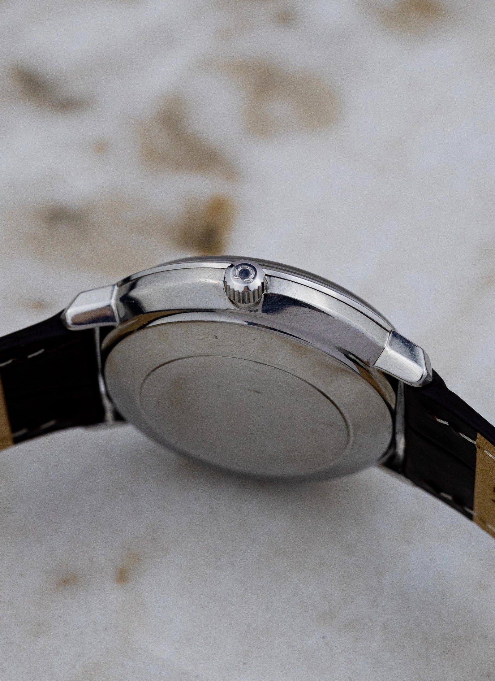 1960s Omega De Ville Automatic Date 166.033 cal. 565 Serviced