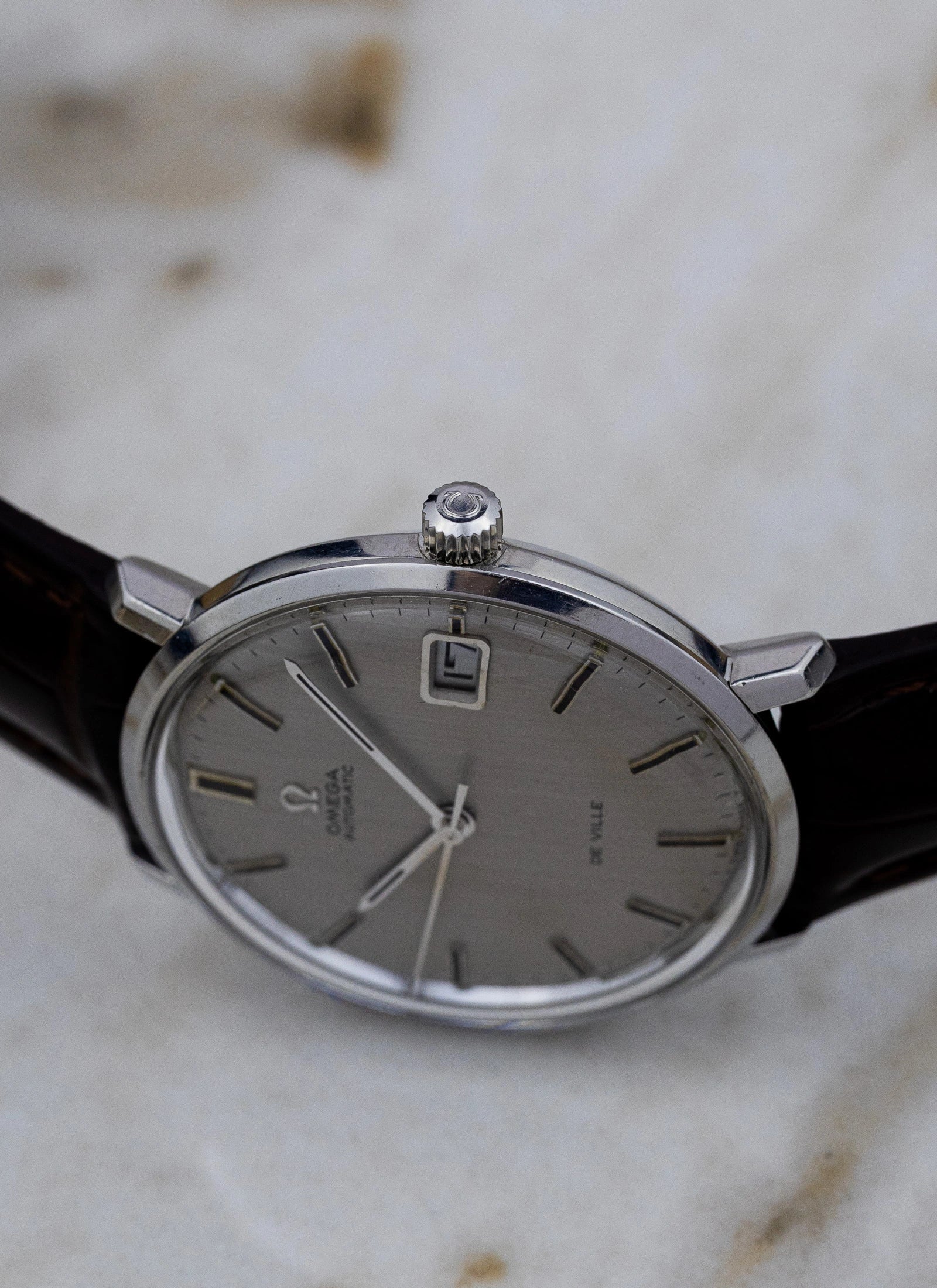 1960s Omega De Ville Automatic Date 166.033 cal. 565 Serviced