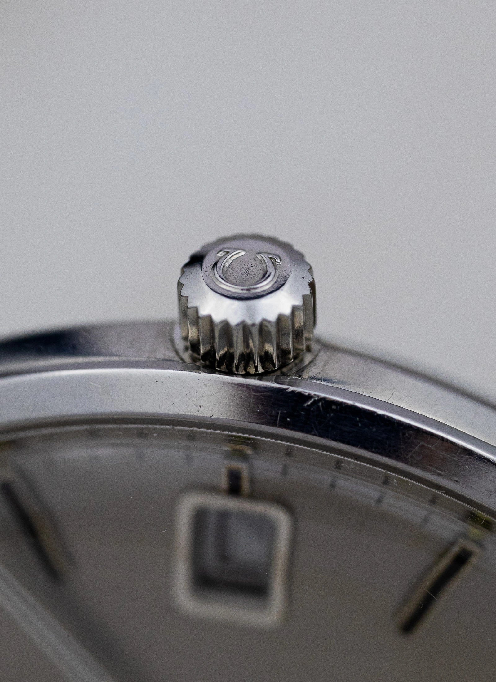 1960s Omega De Ville Automatic Date 166.033 cal. 565 Serviced