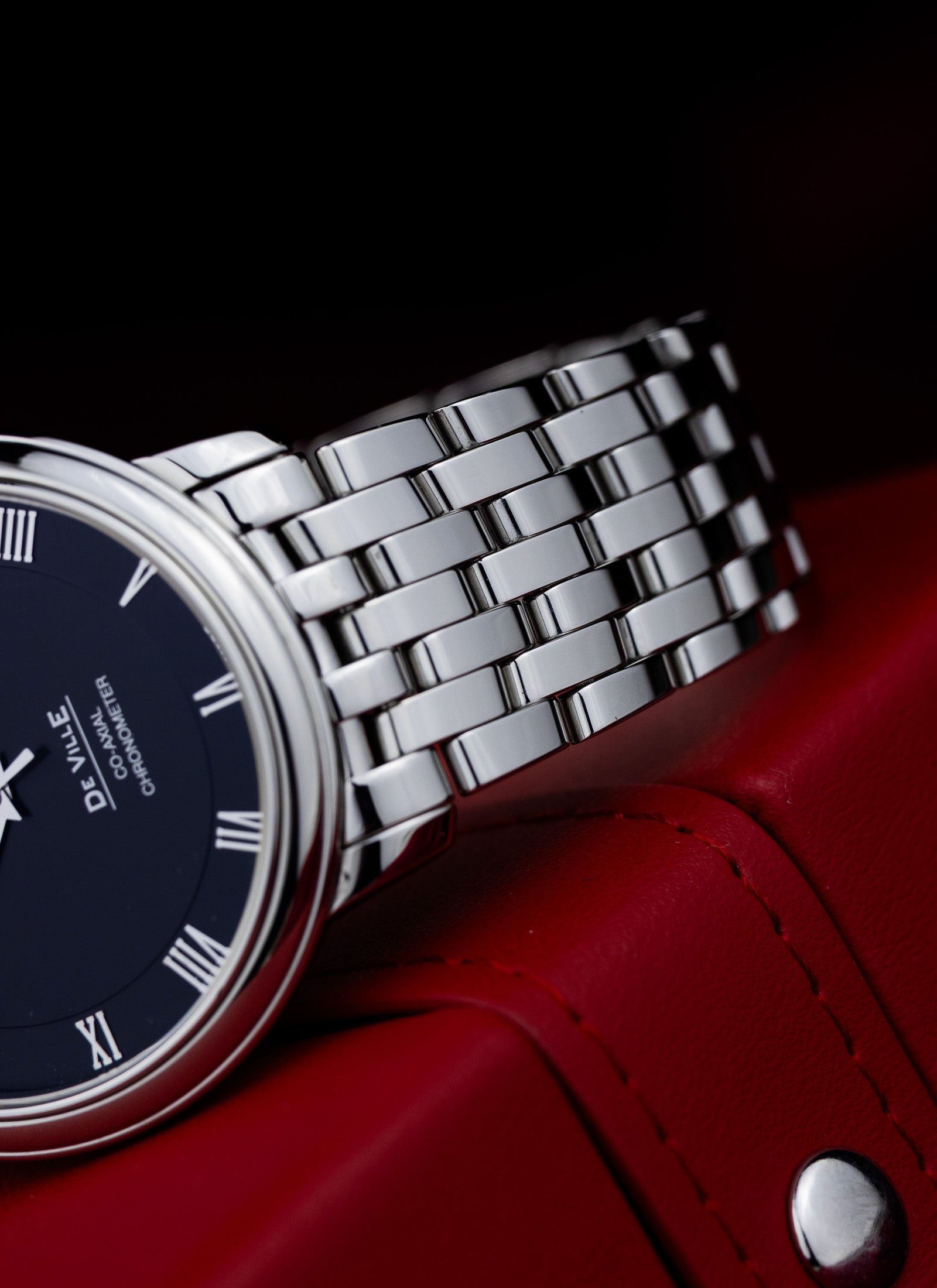 2010s Omega De Ville Prestige 4574.50.00 cal. 2500 Serviced & Travel Box