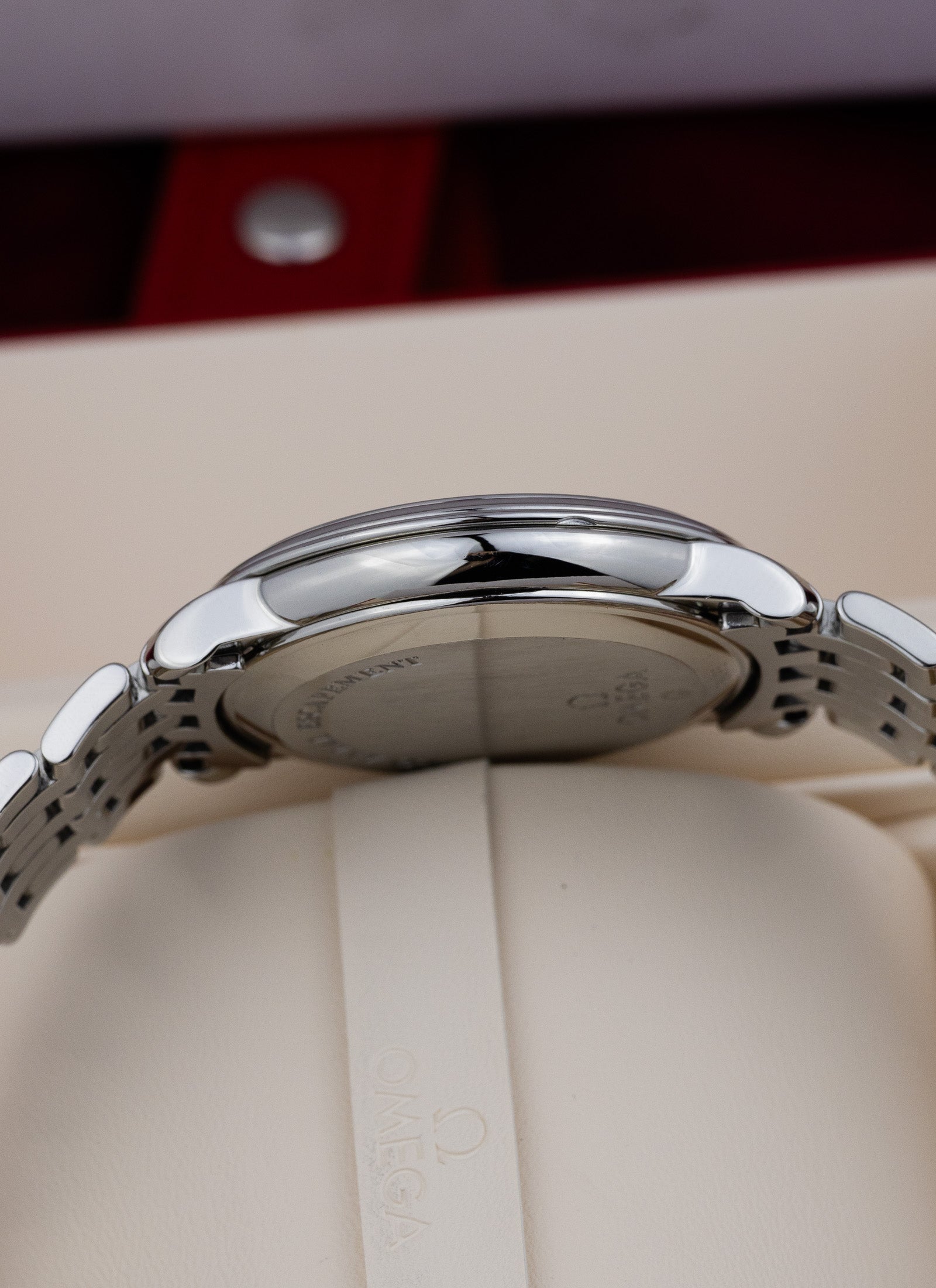 2010s Omega De Ville Prestige 4574.50.00 cal. 2500 Serviced & Travel Box
