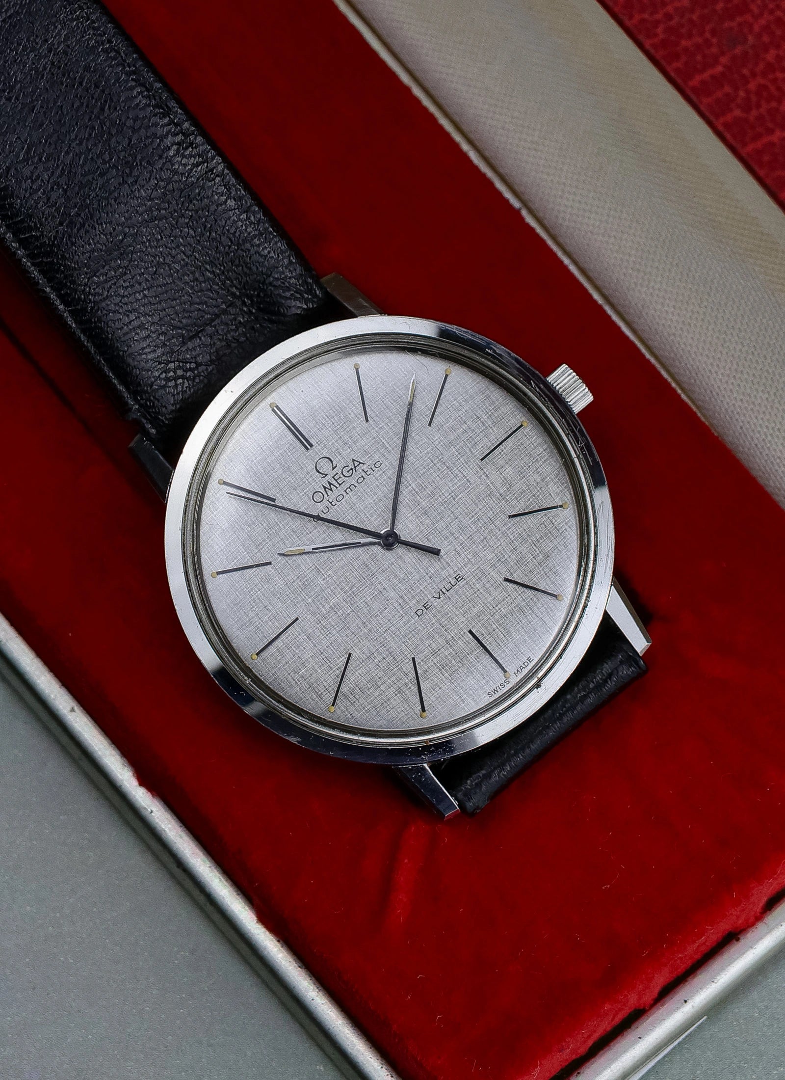 1968 Omega De Ville Linen Dial 165.008 cal. 711