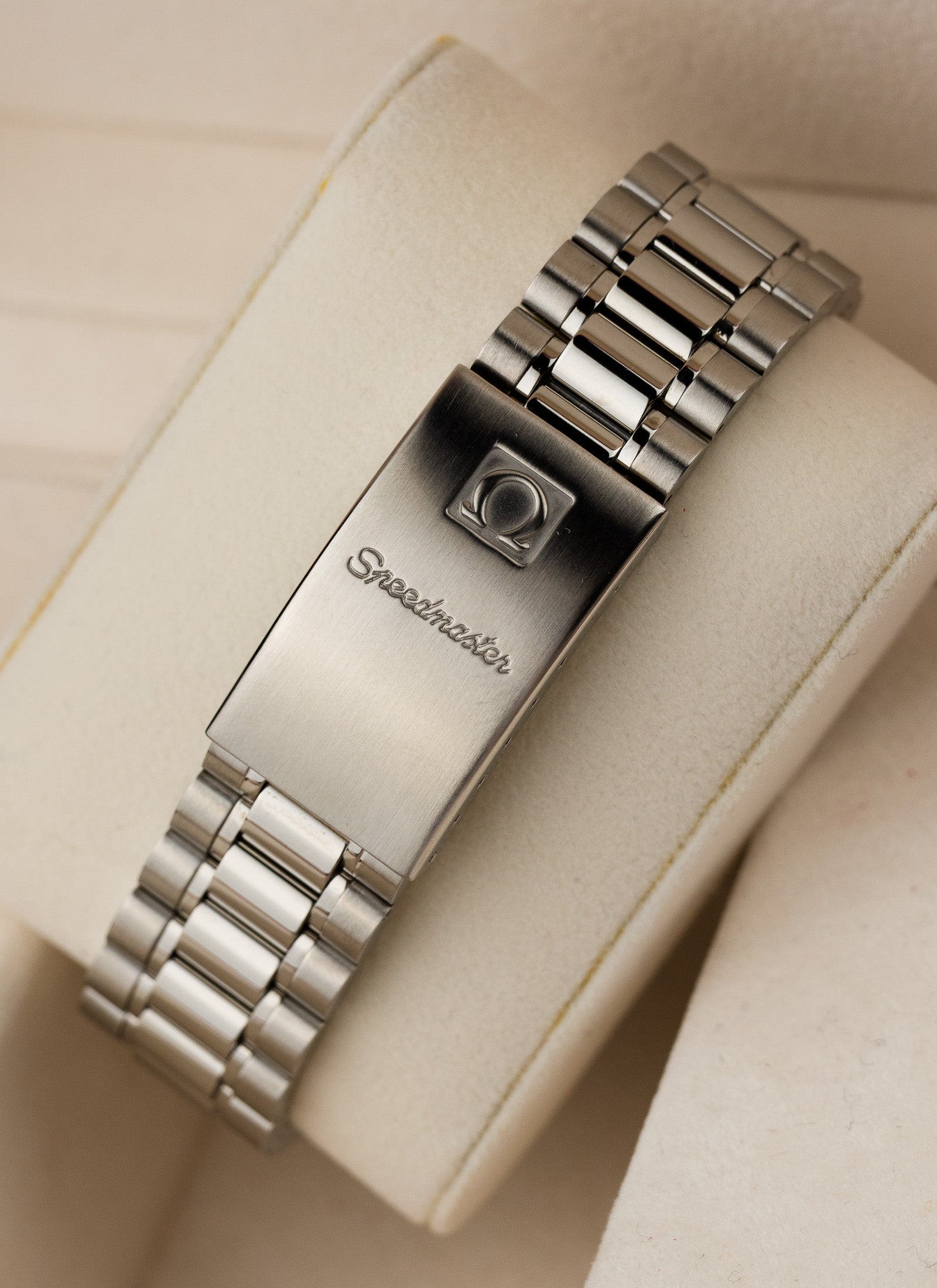 2000s Omega Speedmaster Reduced 3510.50 Box