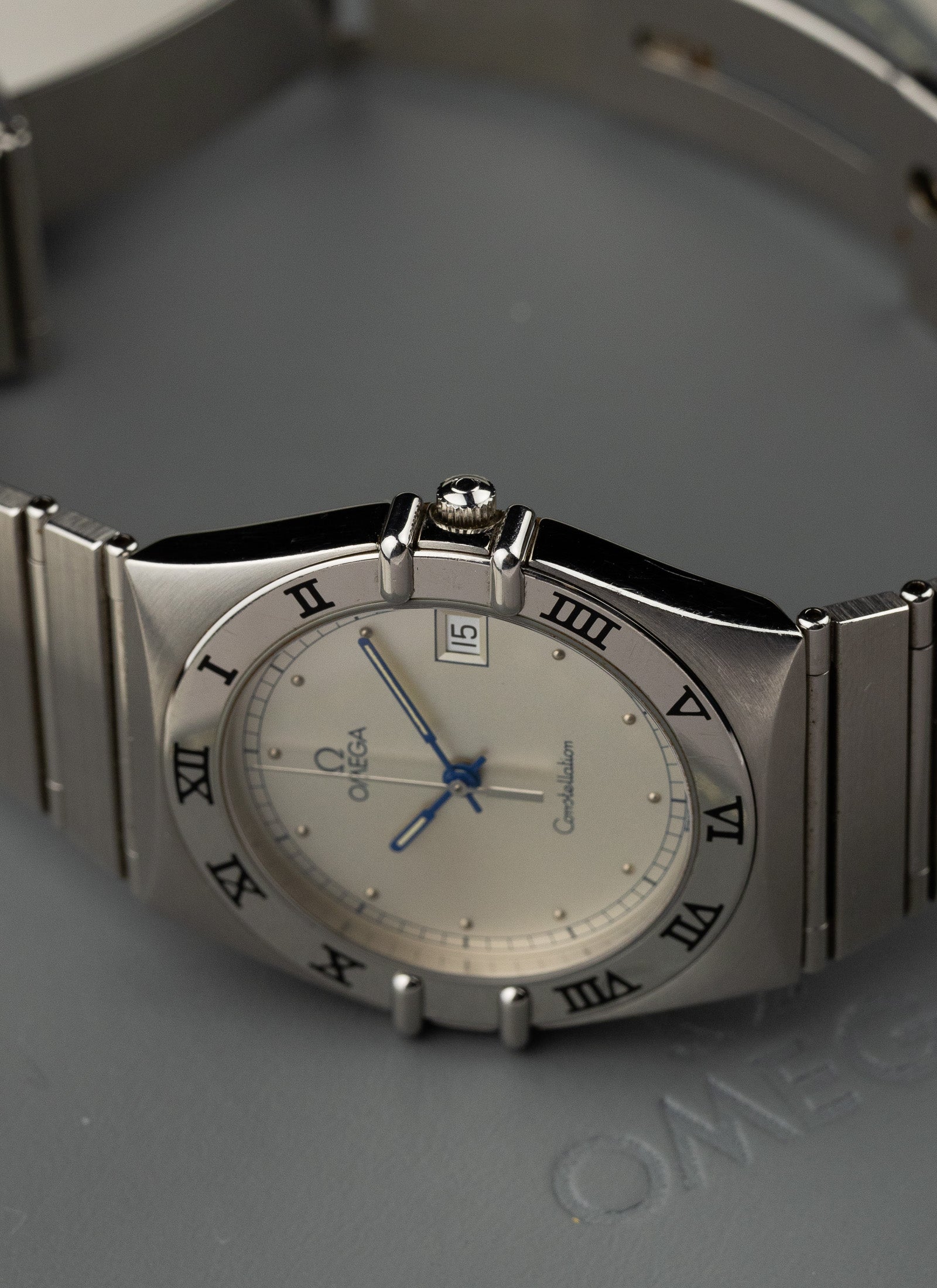 1993 Omega Constellation Manhattan 396.1080.1 Box