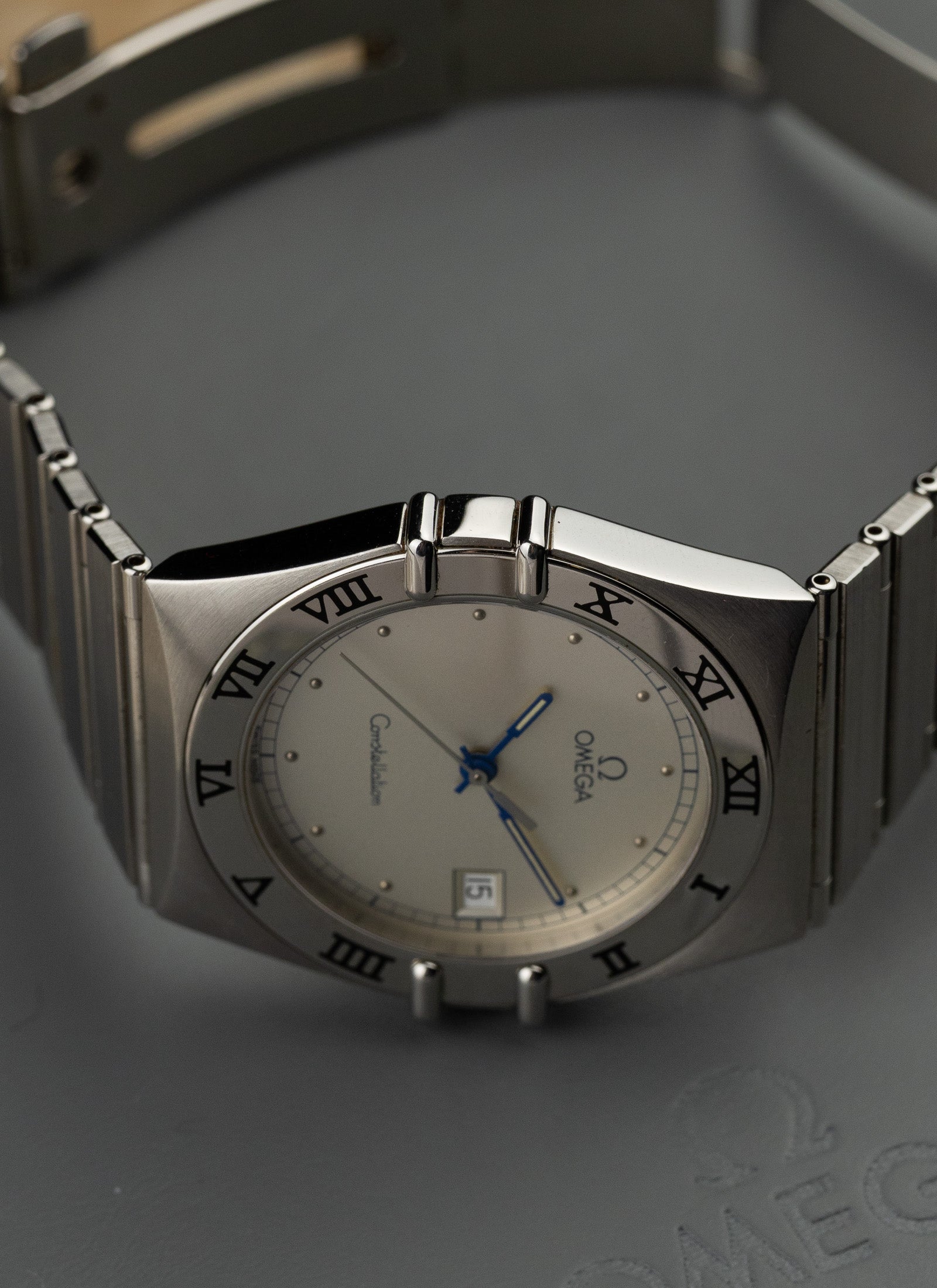 1993 Omega Constellation Manhattan 396.1080.1 Box