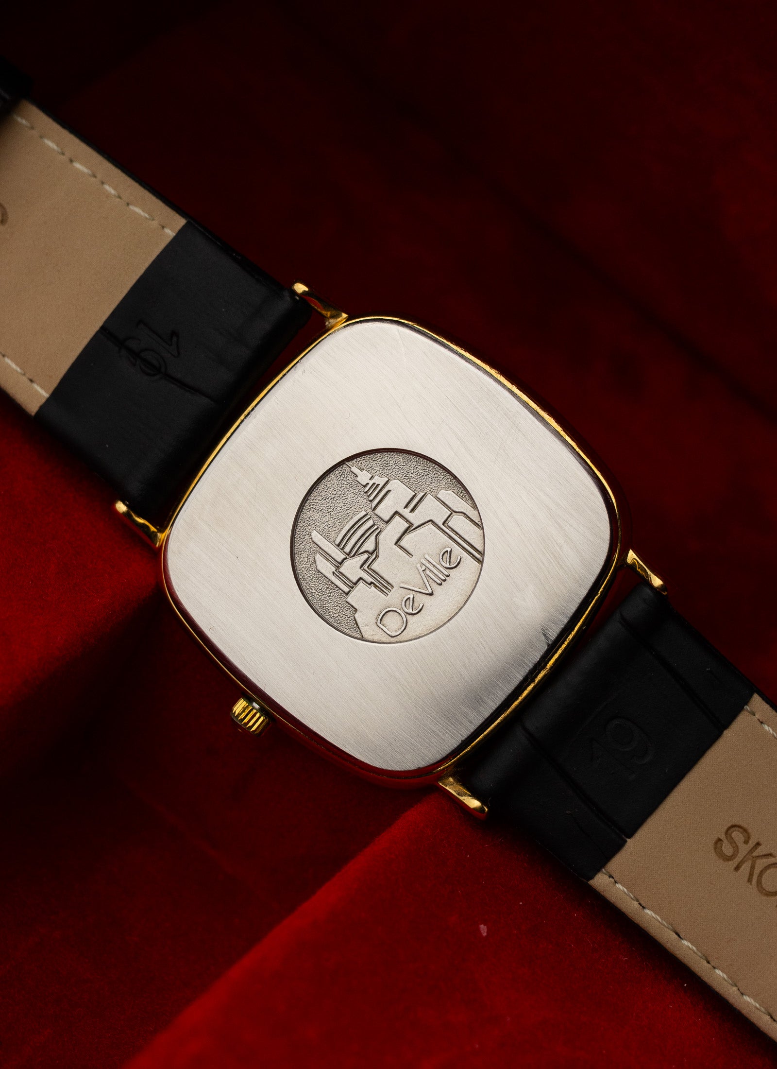 1989 Omega De Ville 195.0077.2 cal. 1378 Box