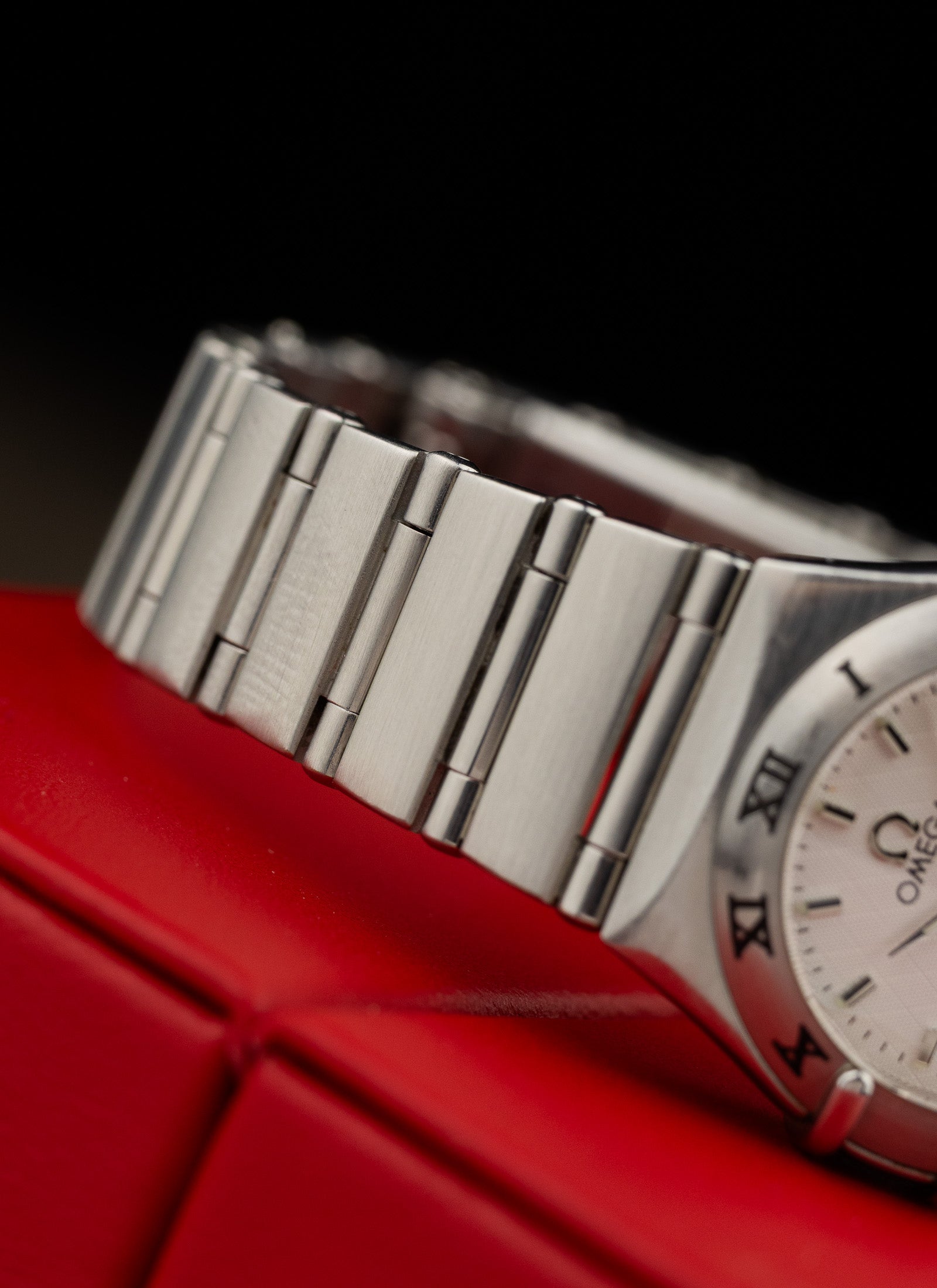 1998 Lady Omega Constellation 1562.30.00 cal. 1456 Pictograms & Service Box