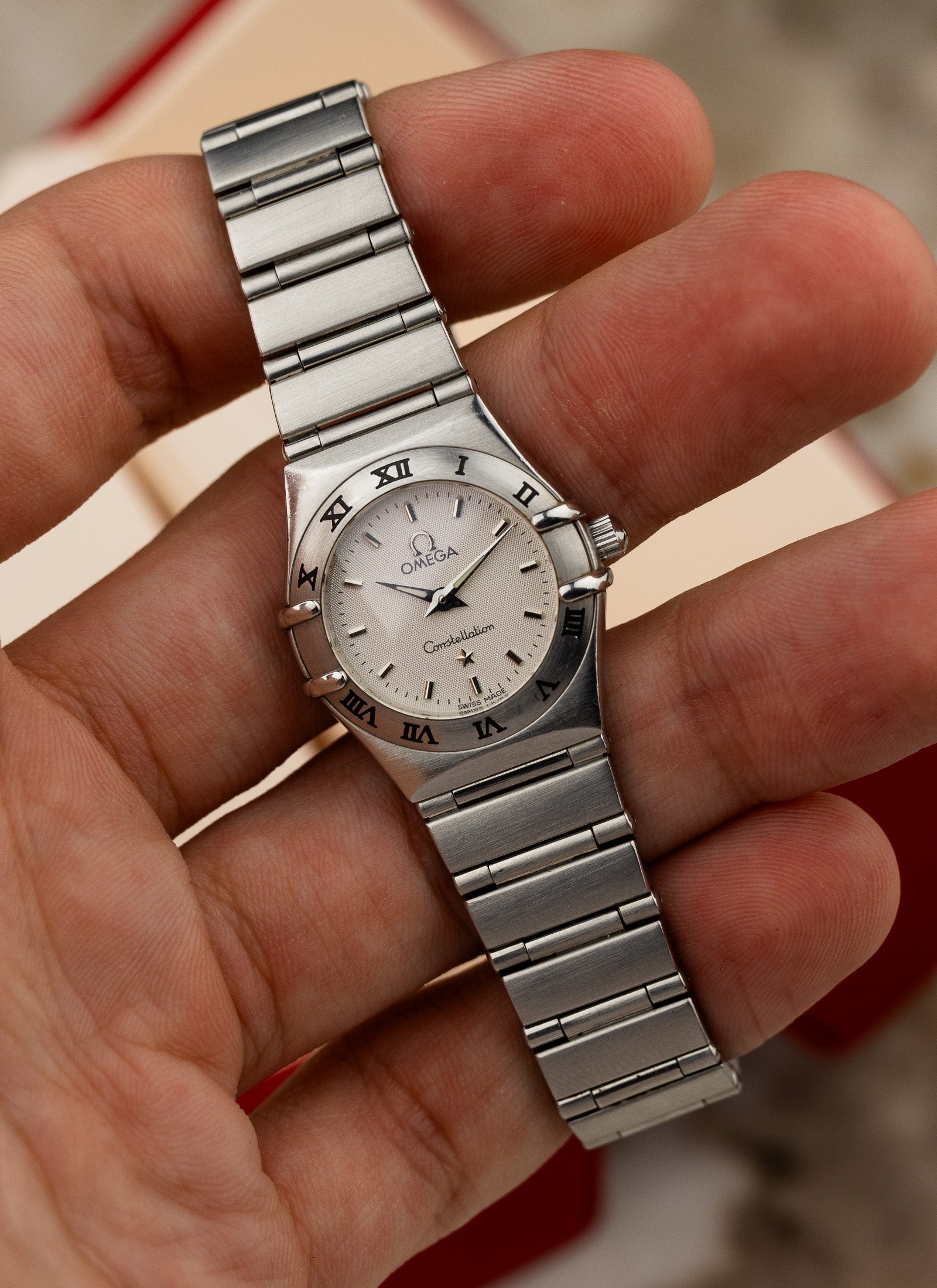 1998 Lady Omega Constellation 1562.30.00 cal. 1456 Pictograms & Service Box