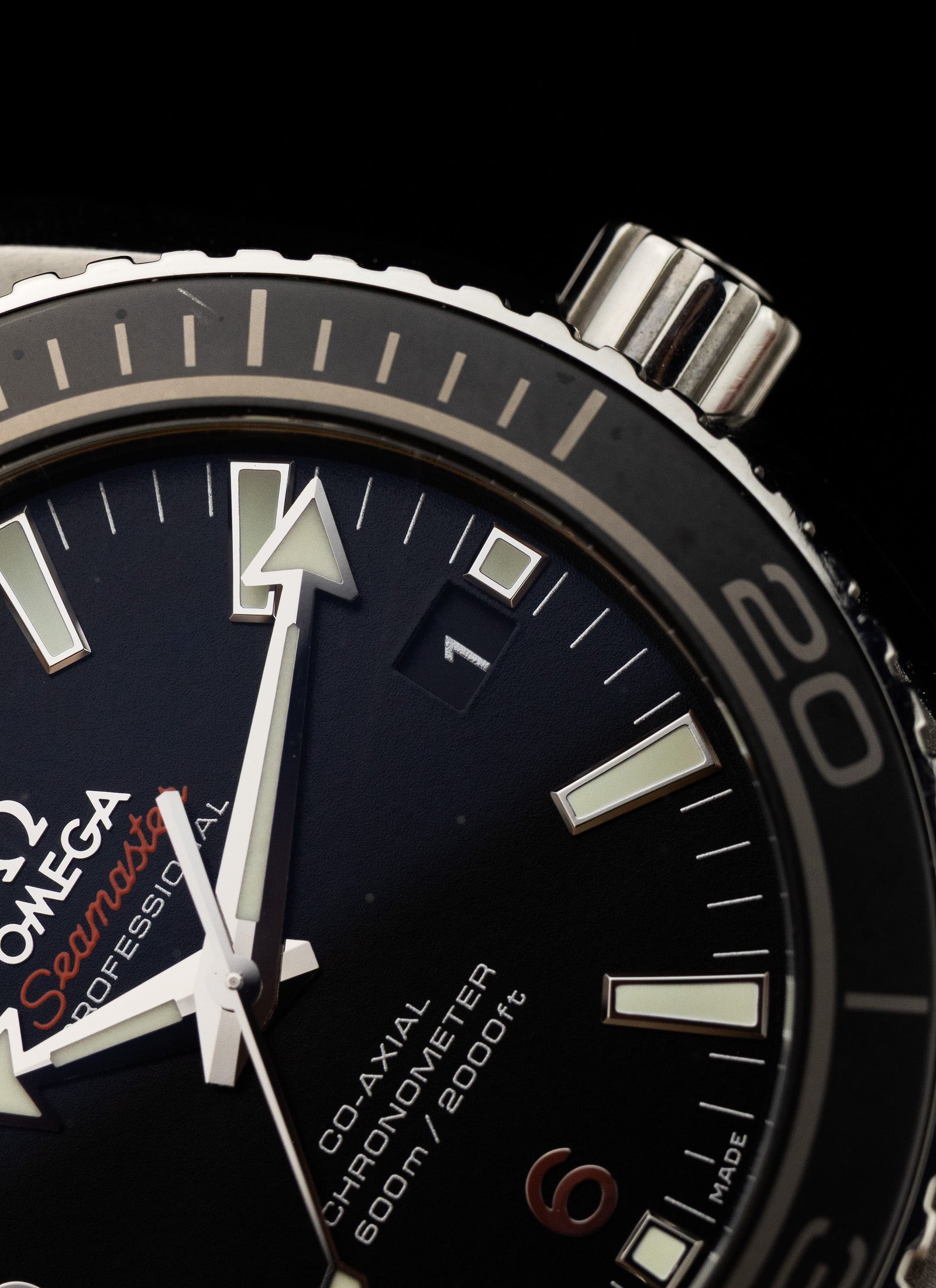 2017 Omega Seamaster Planet Ocean 600M 232.30.42.21.01.001 Full Set