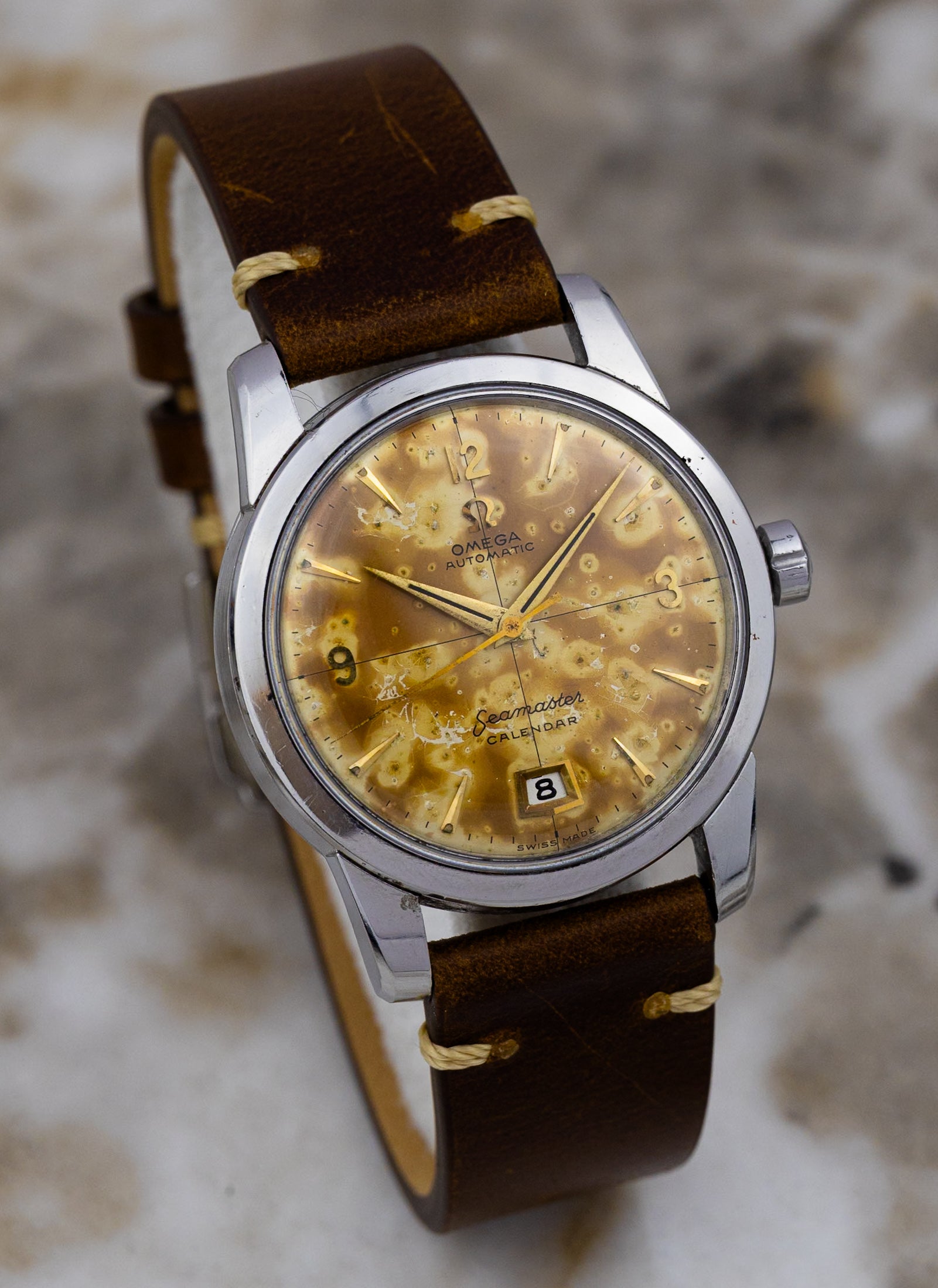 1954 Omega Seamaster Calendar Fat Lugs Leopard Patina 2757 Serviced