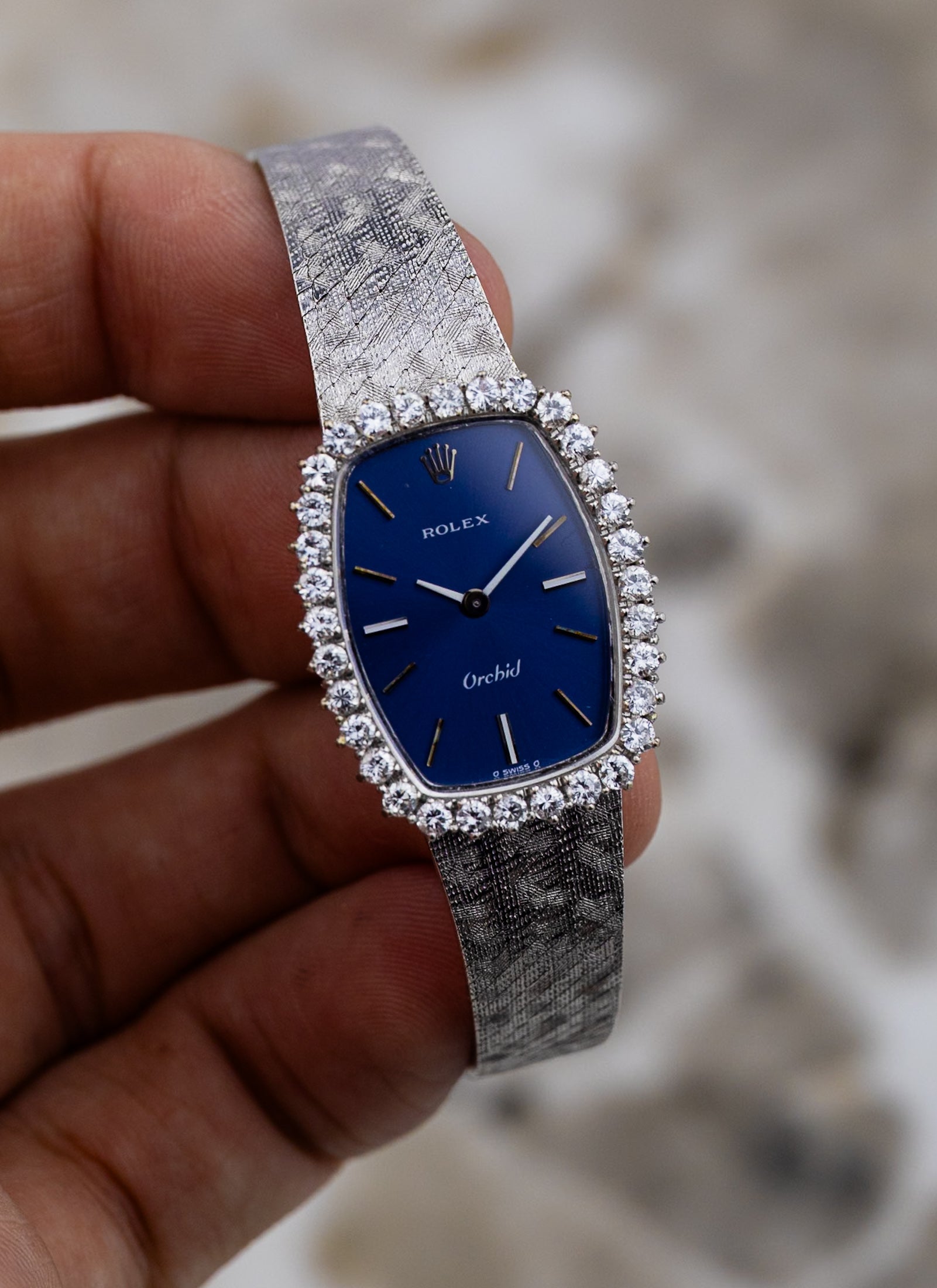 1975 18K Lady Rolex Orchid Navy Dial Diamond Bezel 2676
