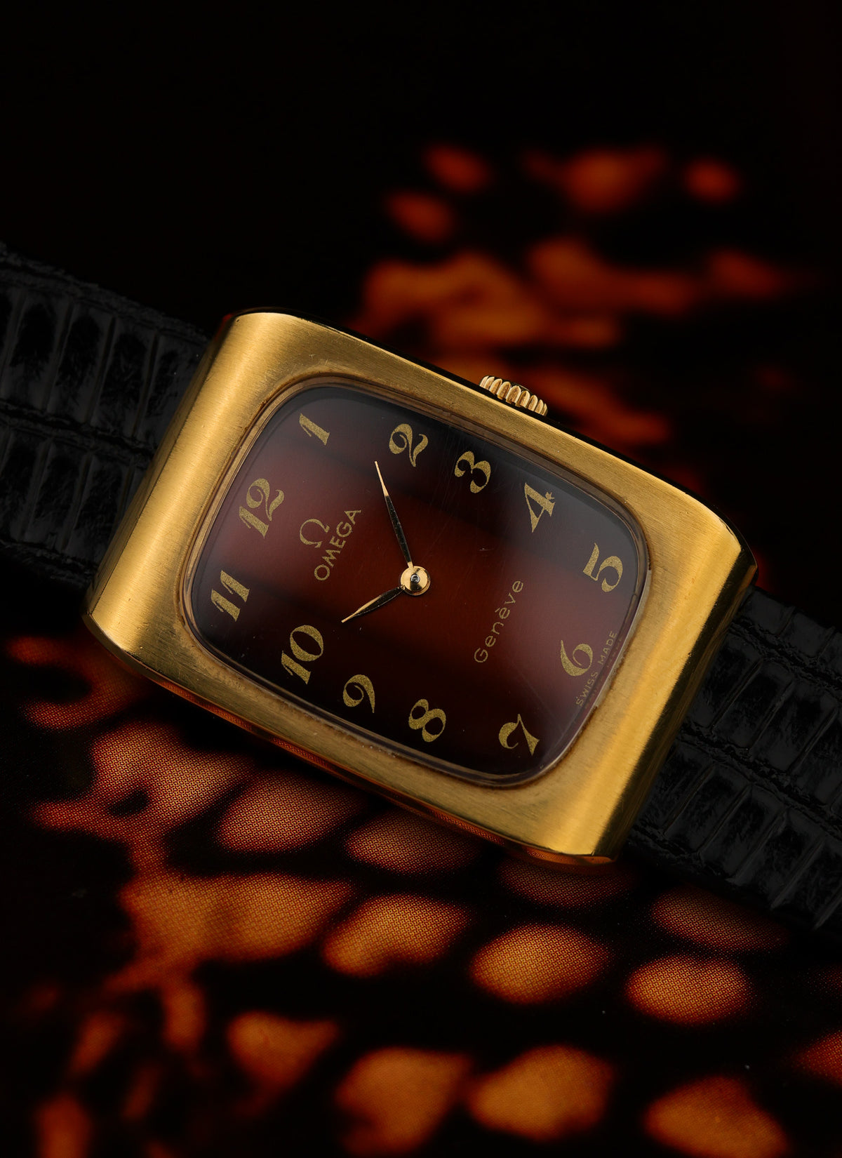1973 Omega Geneve Burgundy Holo Dial 511.0469 cal. 625