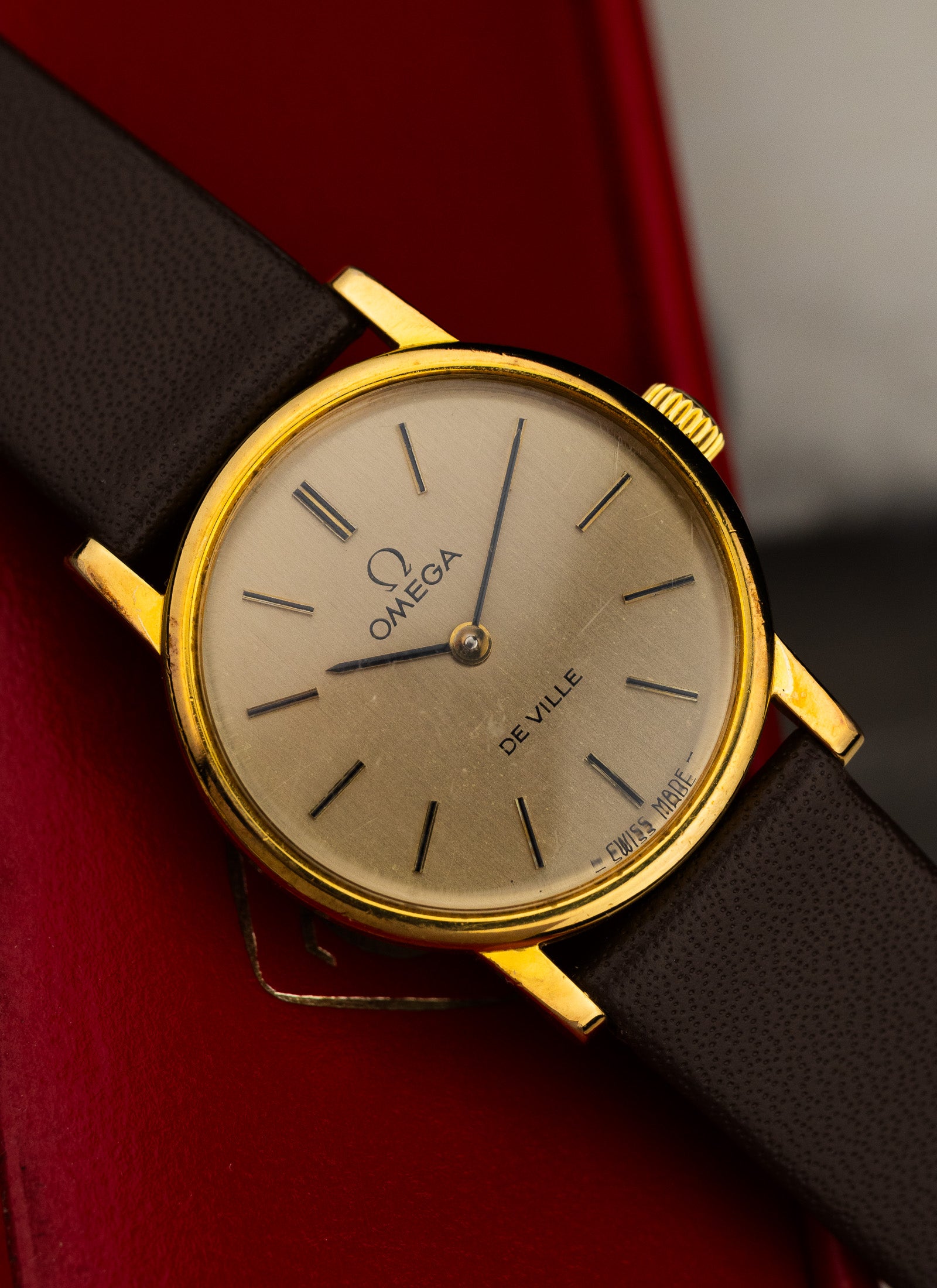 1978 Lady Omega De Ville 511.0532 cal. 625 Box