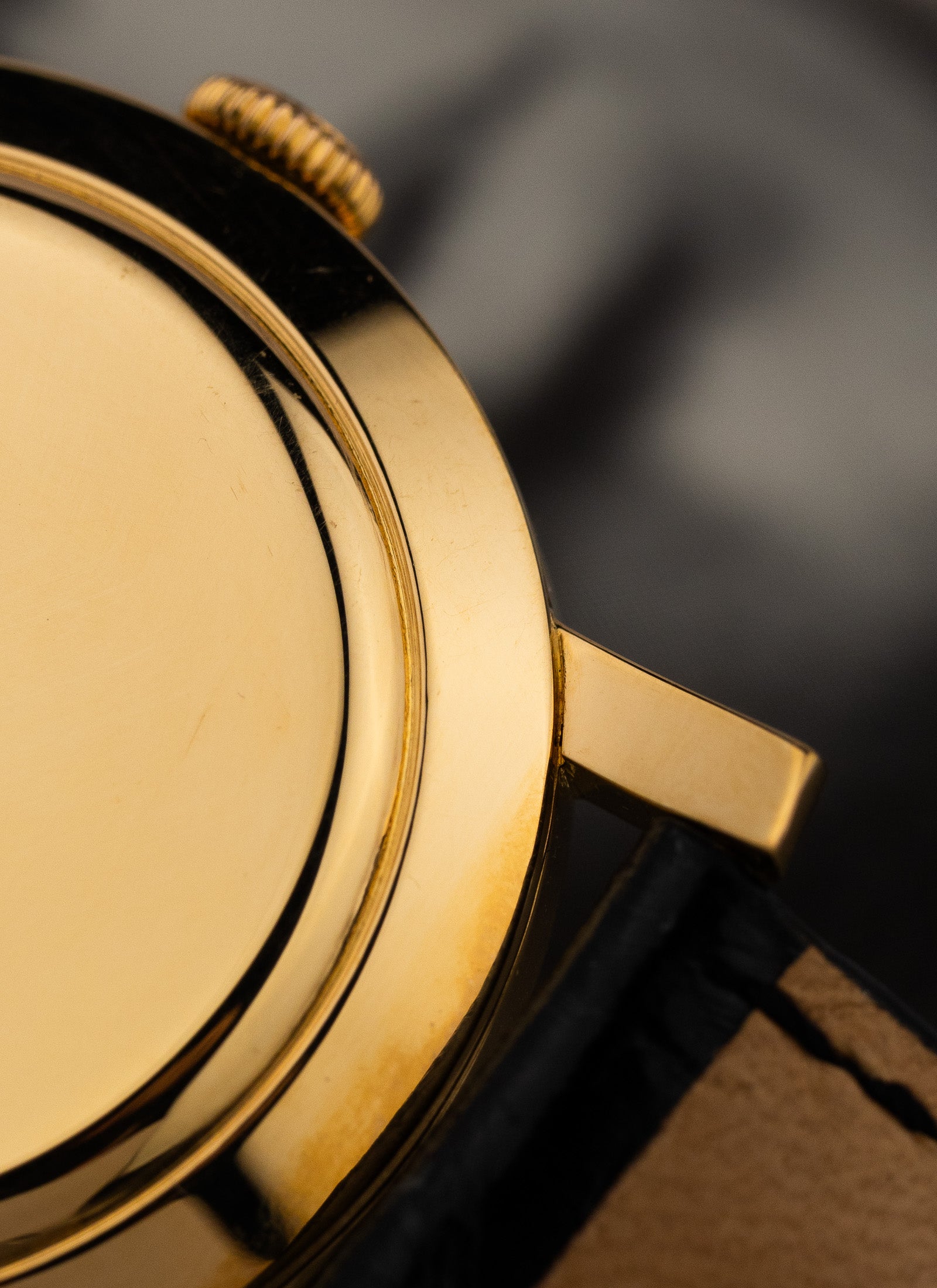 1960s 18K IWC Schaffhausen Engine Turned Bezel cal. 852