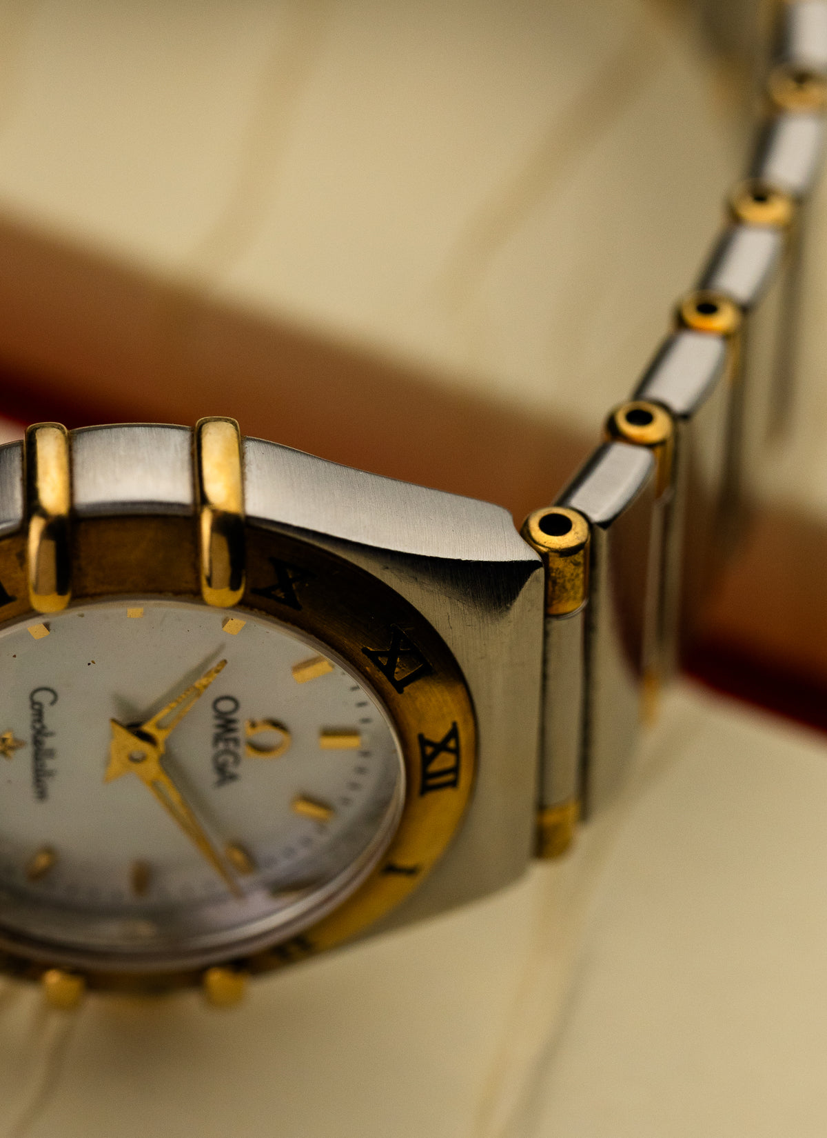 1998 Lady Omega Constellation Manhattan Bicolor MOP 795.1203 cal. 1456 Box