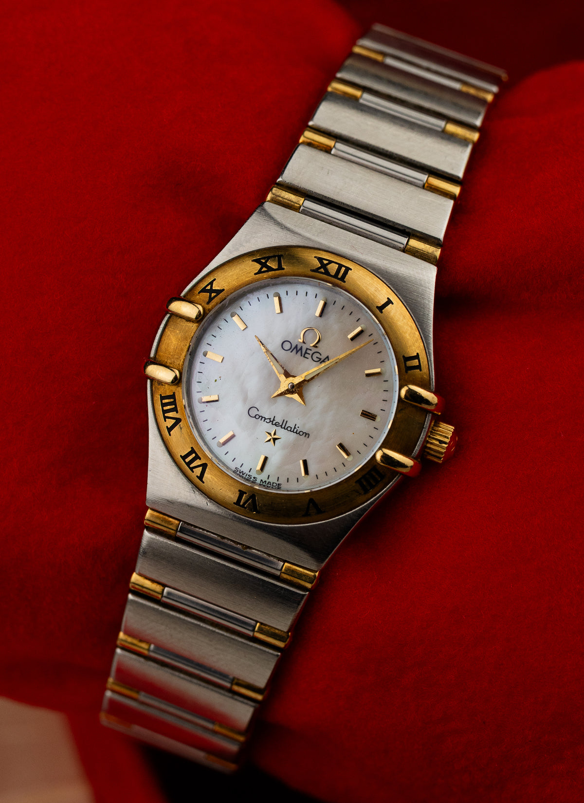 1998 Lady Omega Constellation Manhattan Bicolor MOP 795.1203 cal. 1456 Box