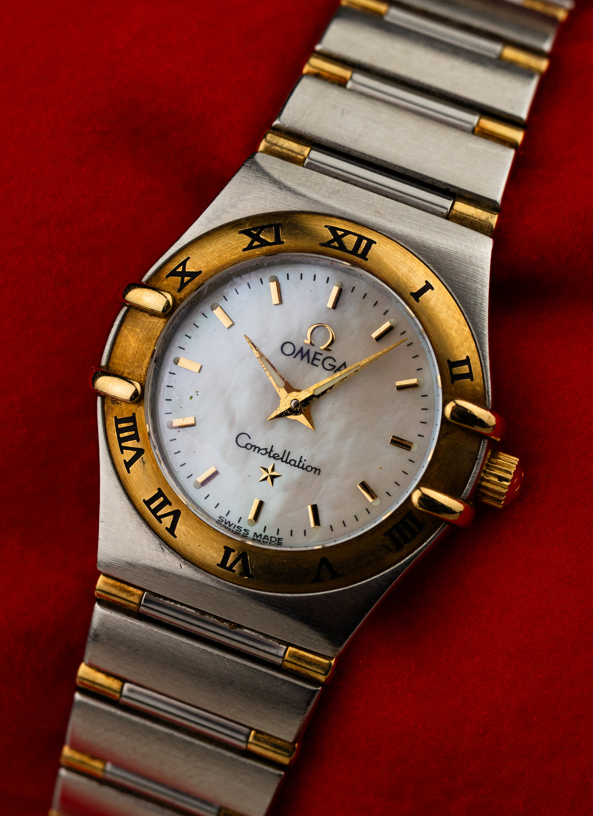 1998 Lady Omega Constellation Manhattan Bicolor MOP 795.1203 cal. 1456 Box