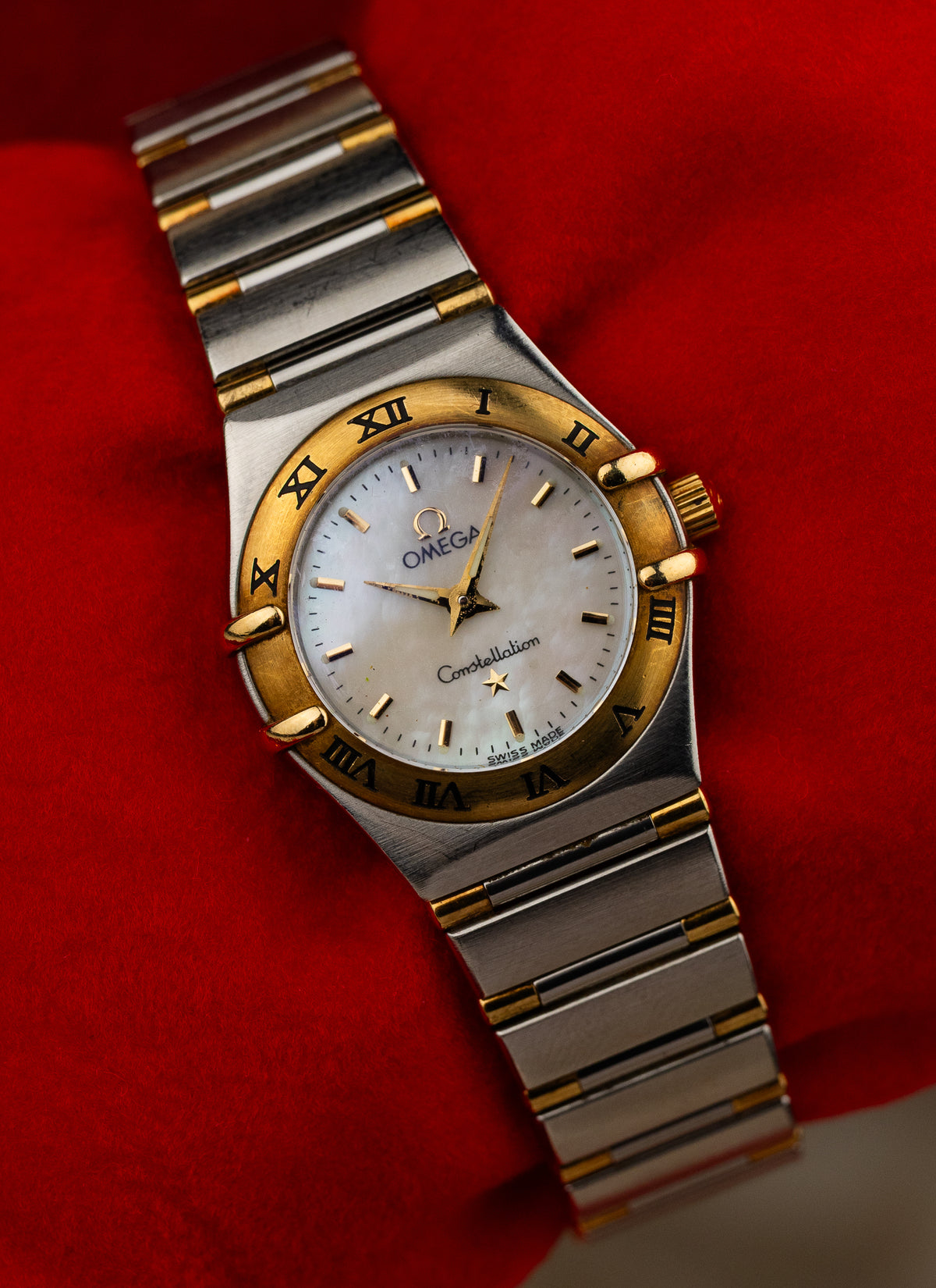 1998 Lady Omega Constellation Manhattan Bicolor MOP 795.1203 cal. 1456 Box