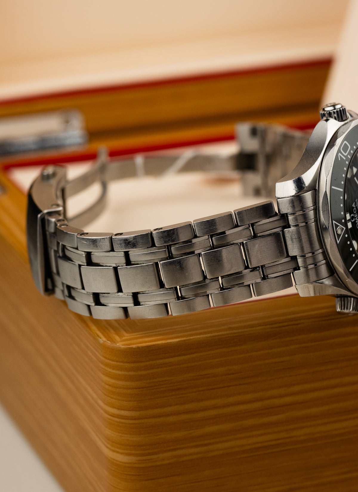 2023 Omega Seamaster 300M Green 210.30.42.20.10.001 Full Set
