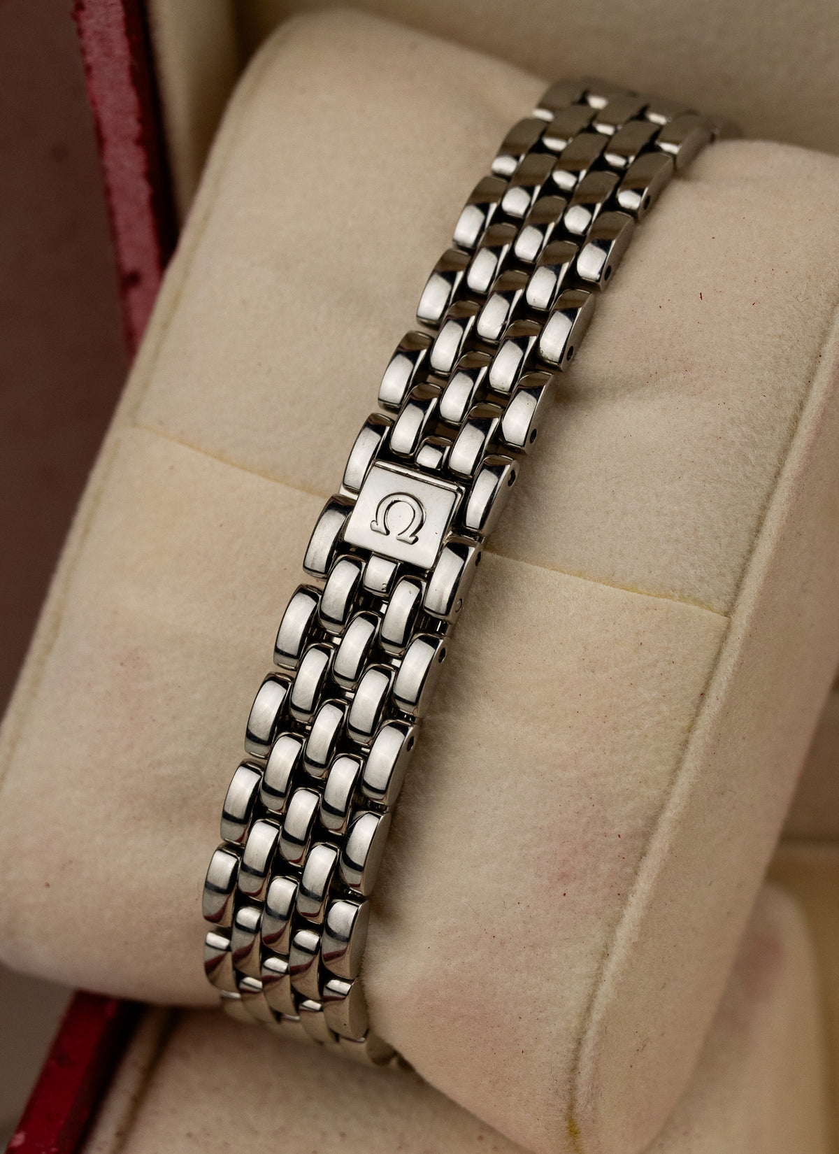 1993 Lady Omega De Ville Bracelet 795.1111 cal. 1470 Box