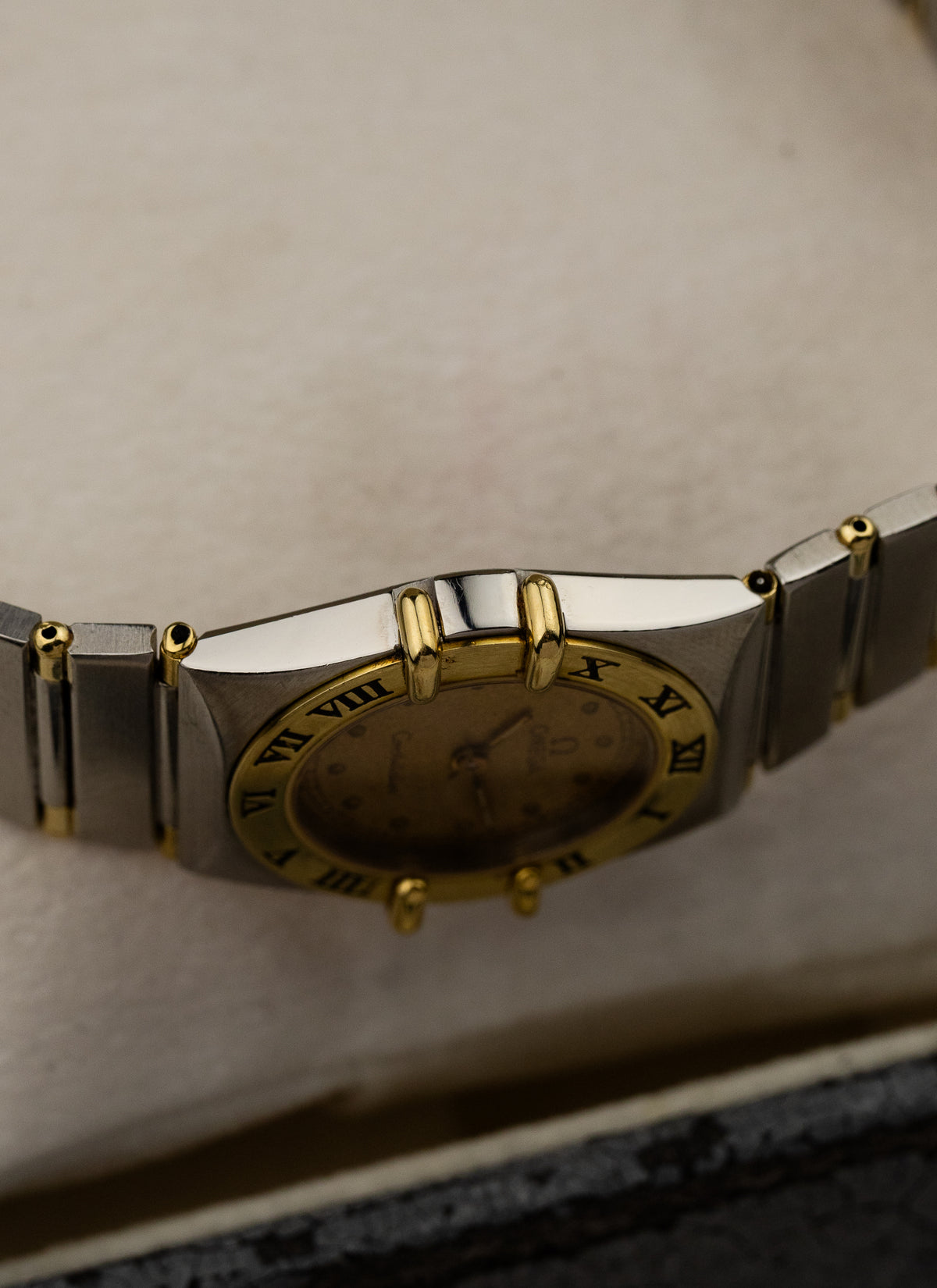 1984 Lady Omega Constellation Manhattan Bicolor 795.0849 cal. 1455 Box