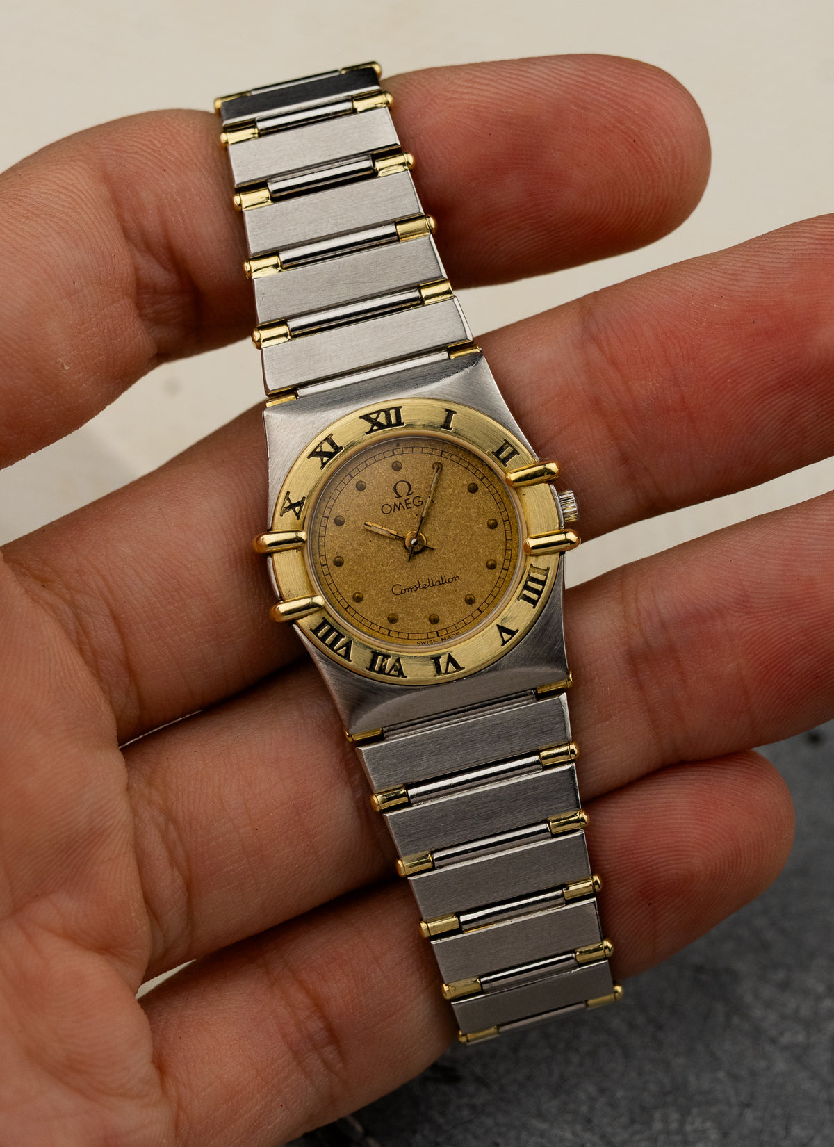 1984 Lady Omega Constellation Manhattan Bicolor 795.0849 cal. 1455 Box