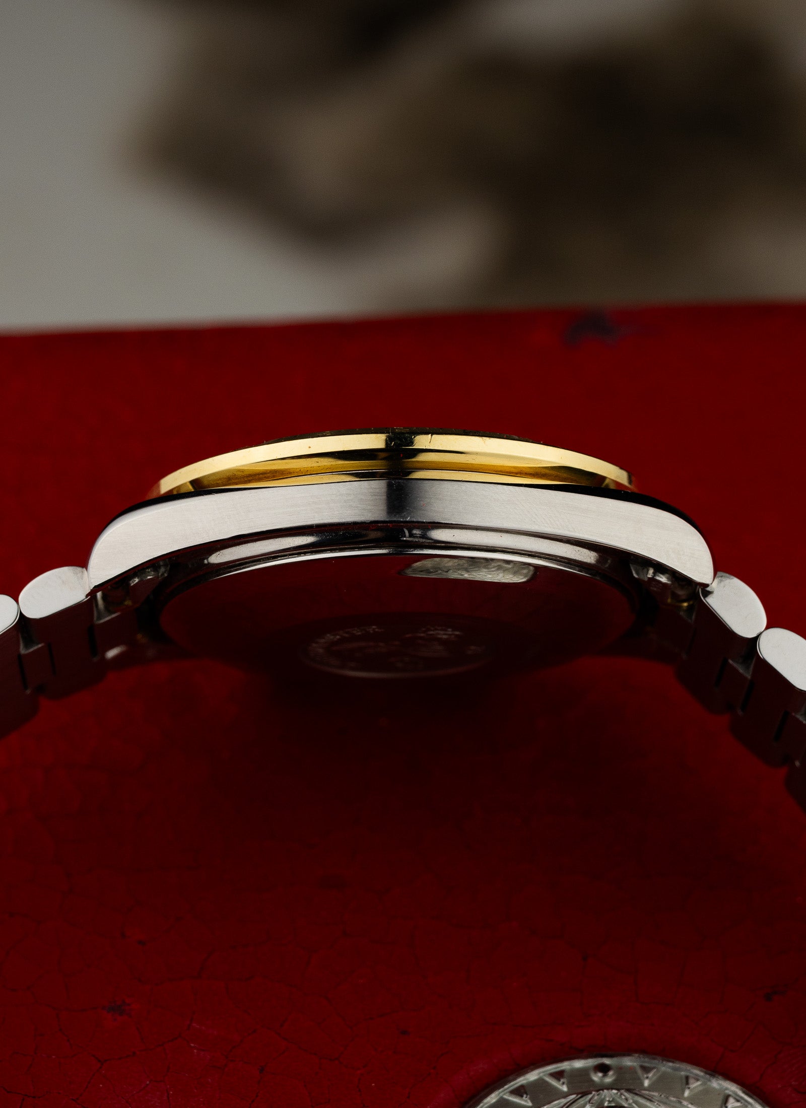 2000s Omega Speedmaster Date Bicolor 3311.20 Box