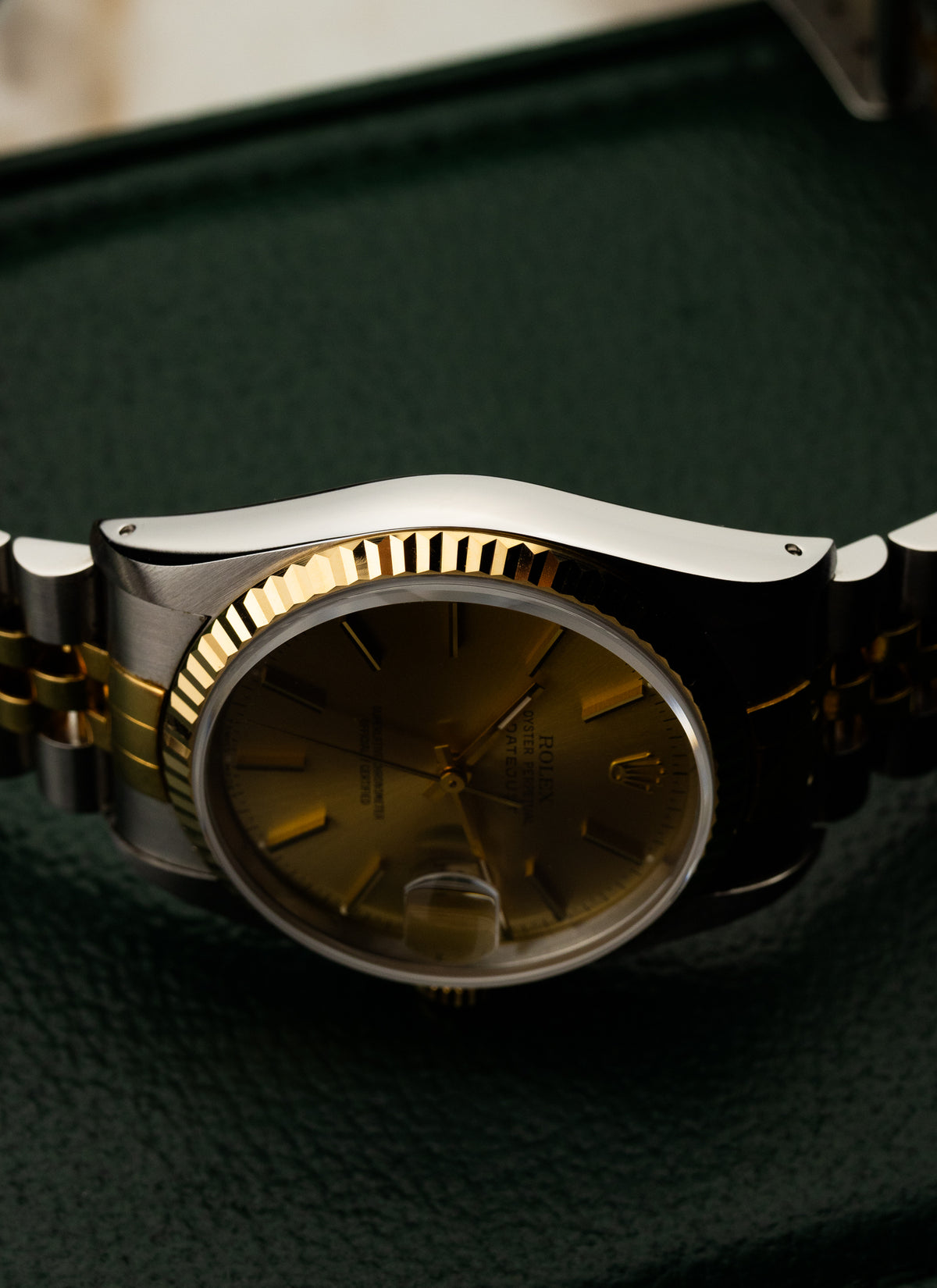 1991 Rolex Datejust Champagne Dial Bicolor 16233 Full Set