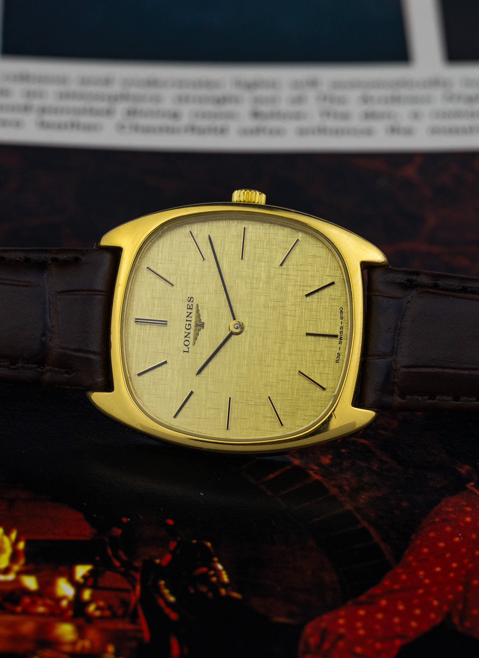 1977 Longines Gold Linen Dial 6190.832 cal. 528 Serviced