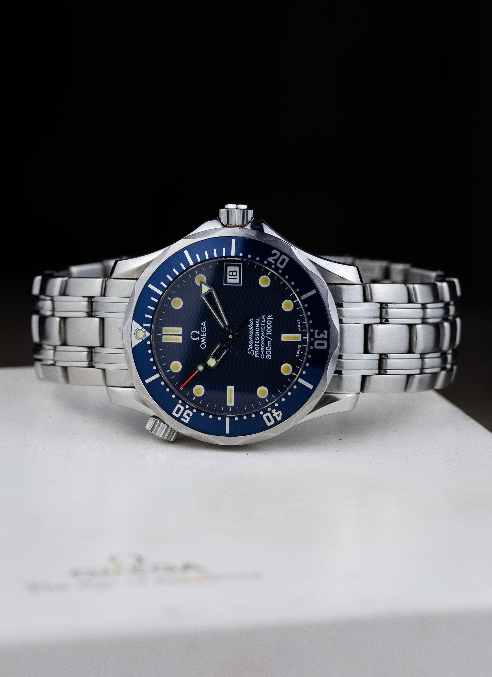 1999 Omega Seamaster Professional 300m Mid Size 2551.80.00 cal. 1120 Full Set