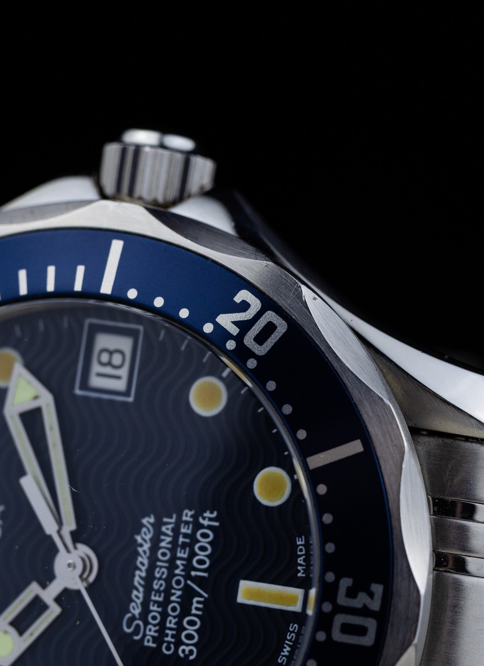 1999 Omega Seamaster Professional 300m Mid Size 2551.80.00 cal. 1120 Full Set