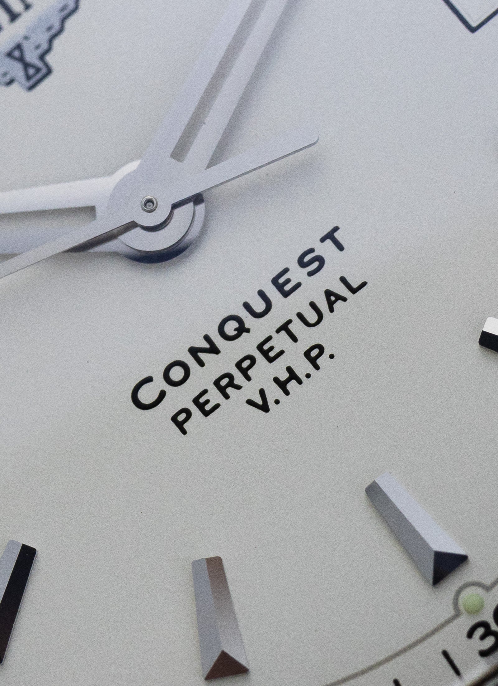 2000s Longines Conquest Perpetual V.H.P. L1.639.4 Box
