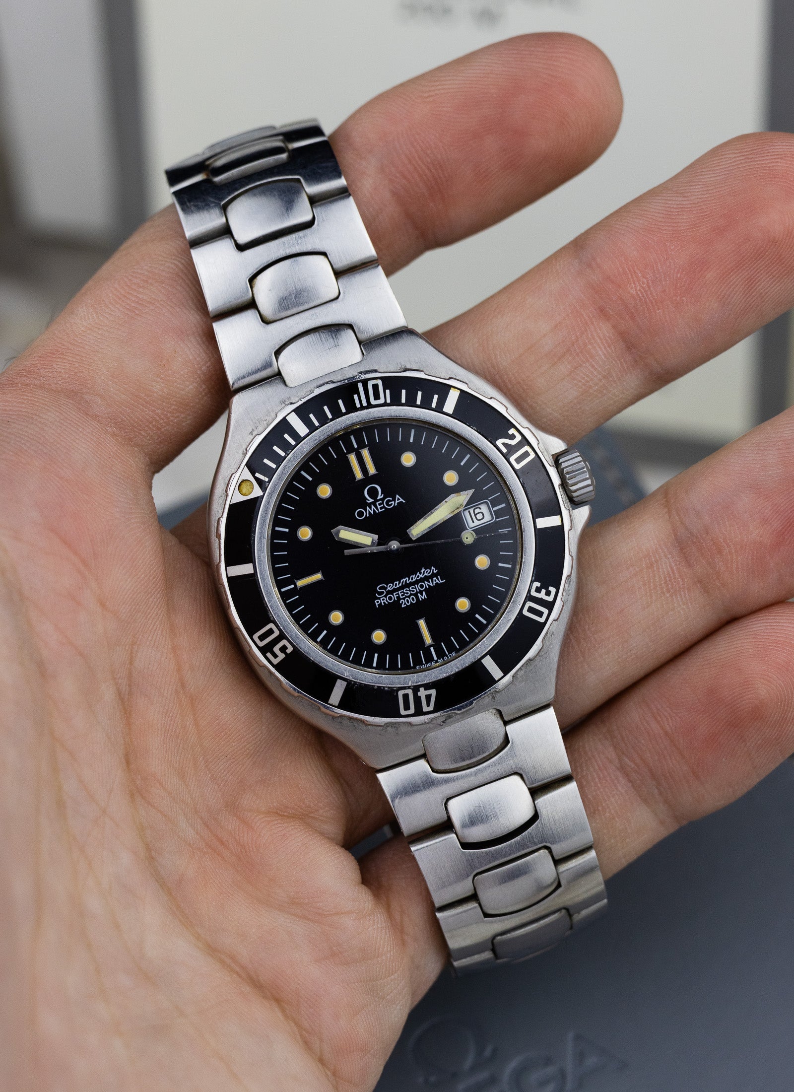 1993 Omega Seamaster 200m Pre Bond 396.1062 Box